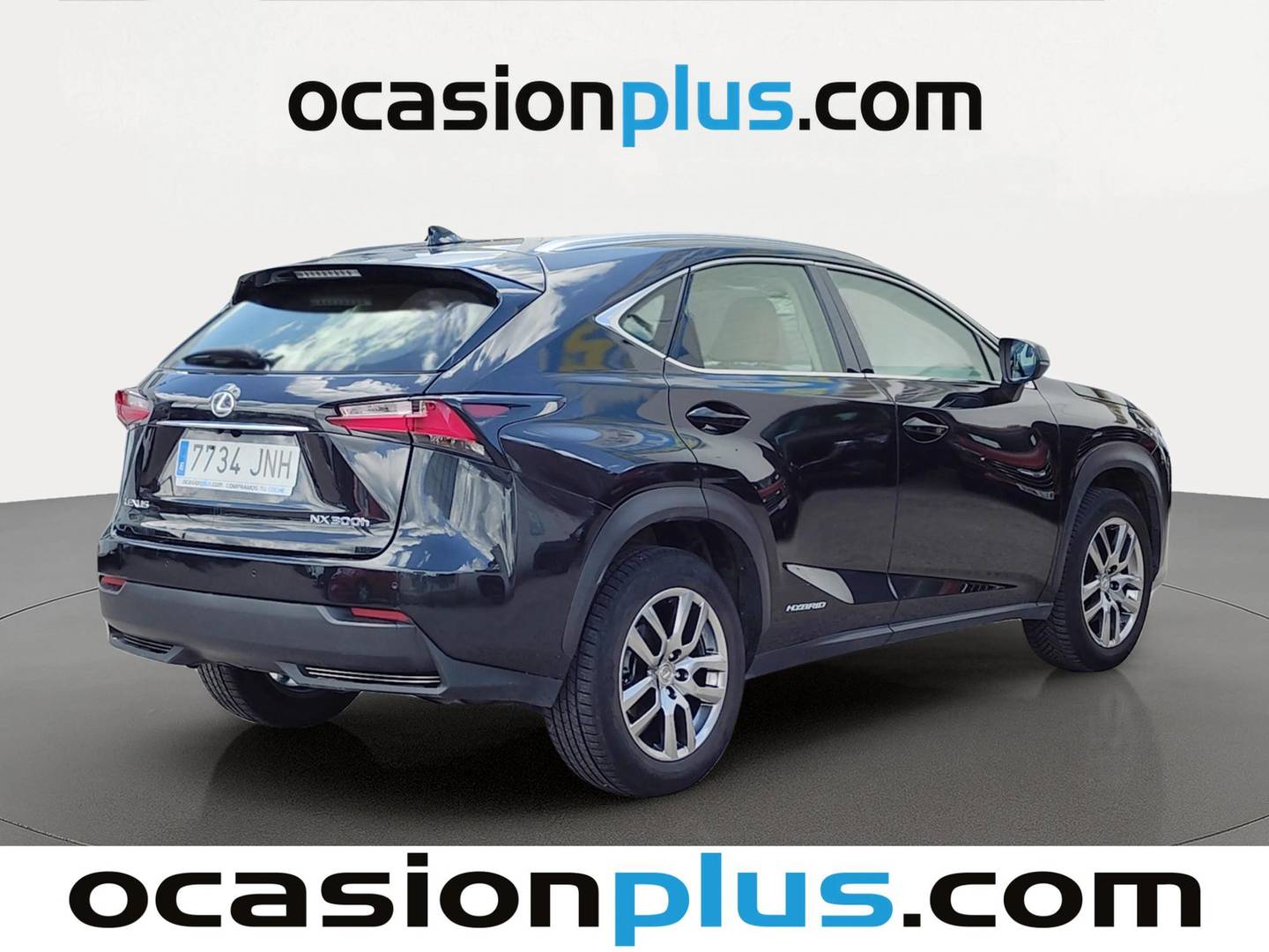 Foto trasera Lexus NX Lexus NX 300h Executive 4WD (197 CV) derecha