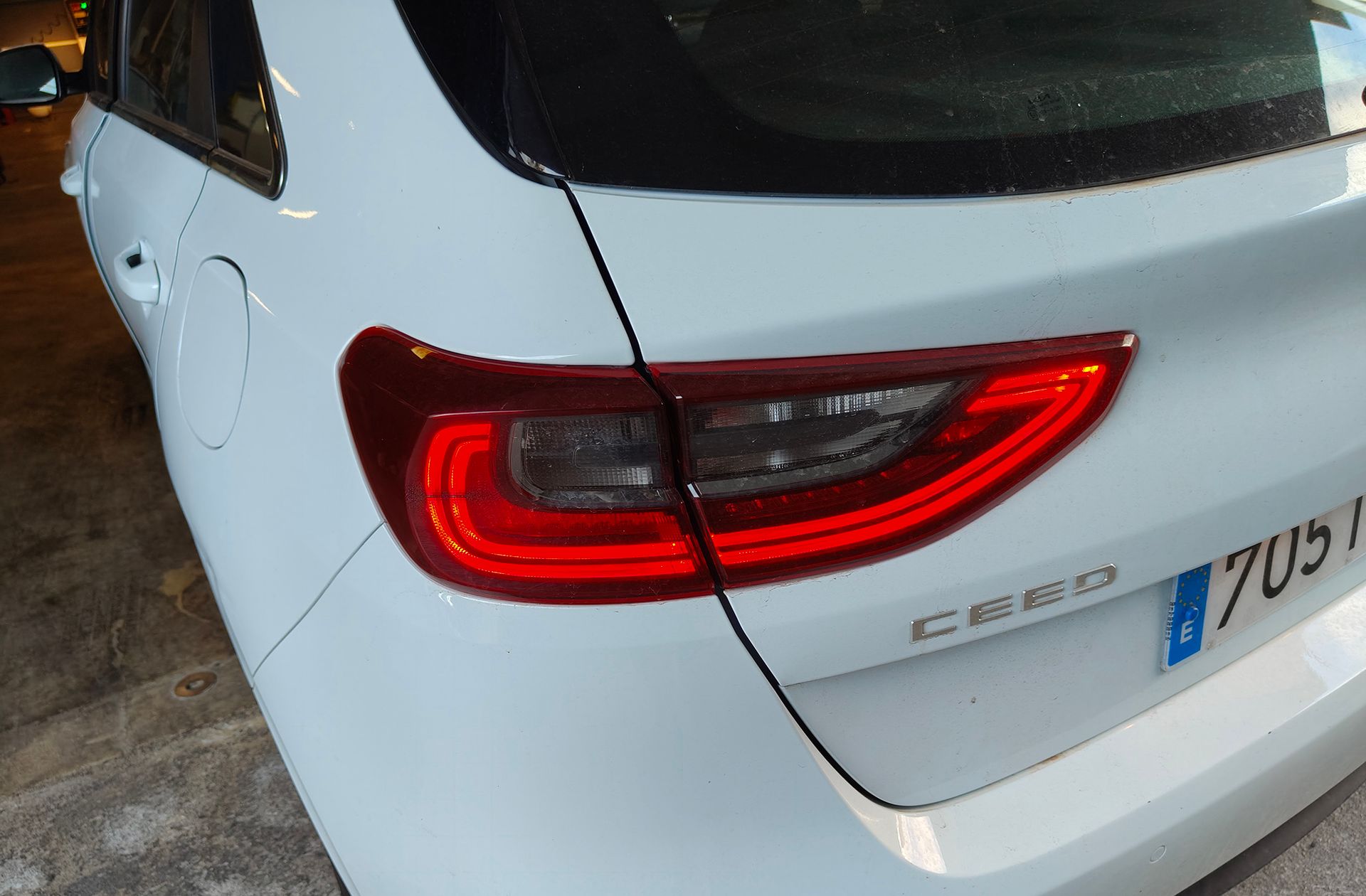 Kia Ceed 1.0 T-GDi Drive - foto 17