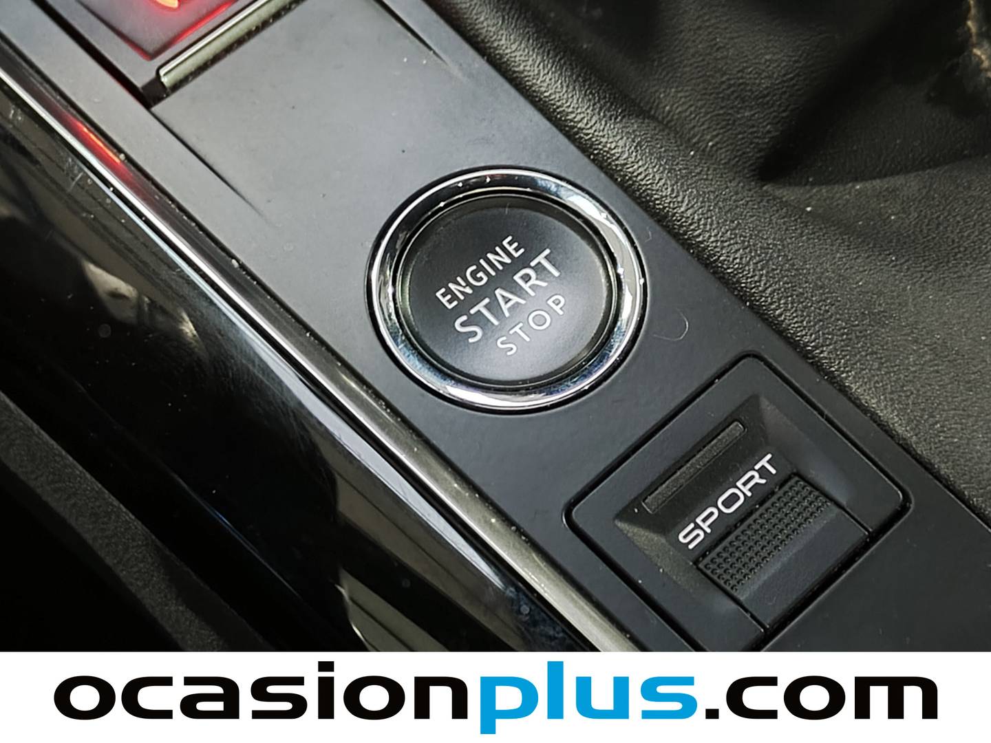 Foto Peugeot 3008 Peugeot 3008 PureTech 130 S&S GT (130 CV)