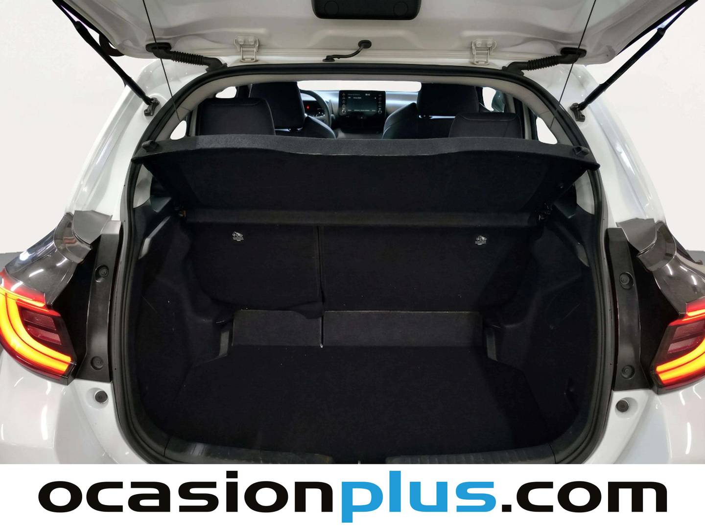 Fotos maletero Mazda Mazda2 Mazda Mazda 2 1.5 Hybrid Agile Comfort CVT (116 CV)