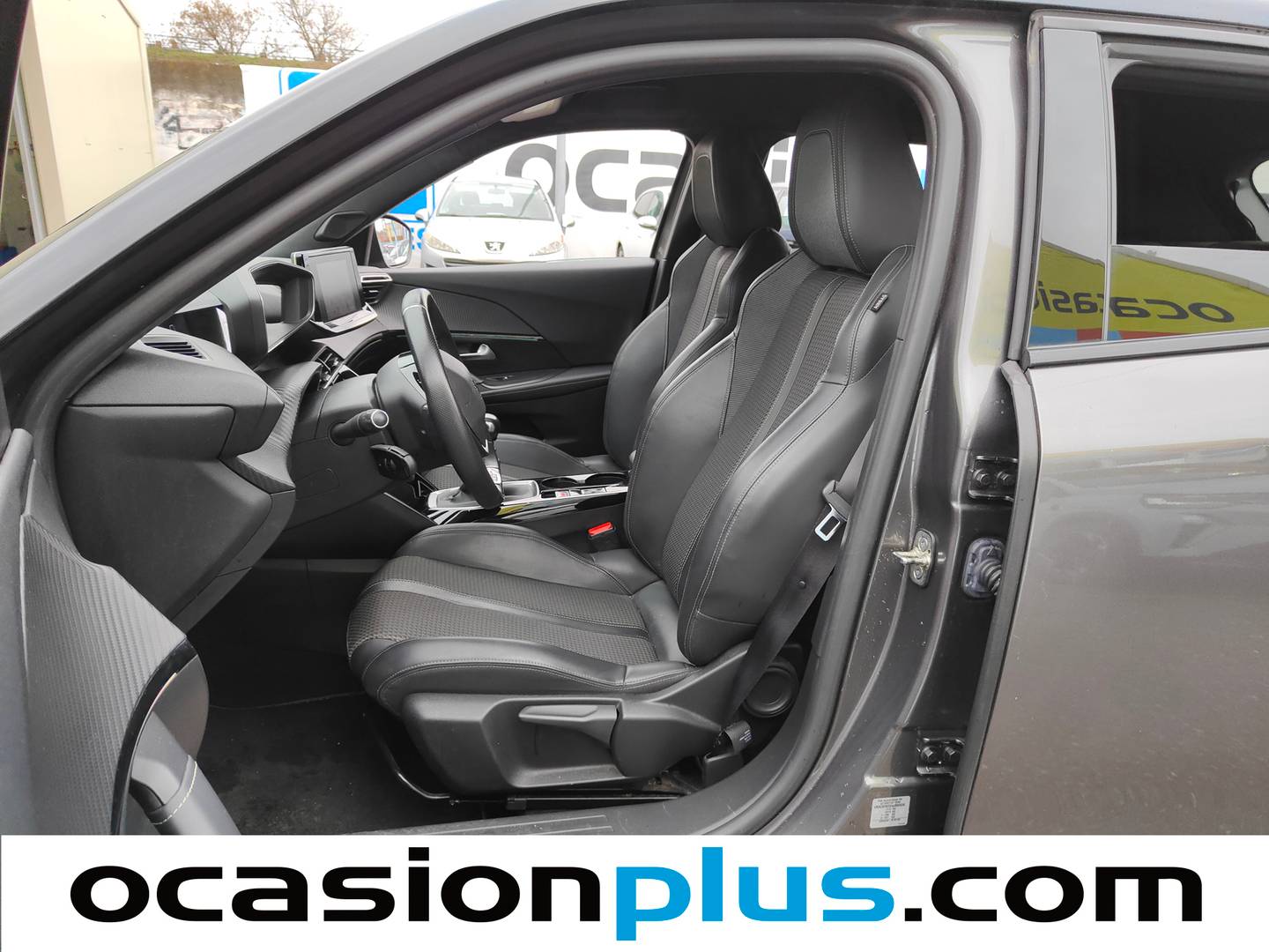 Foto Peugeot 2008 Peugeot 2008 PureTech 130 S&S GT Line (130 CV)