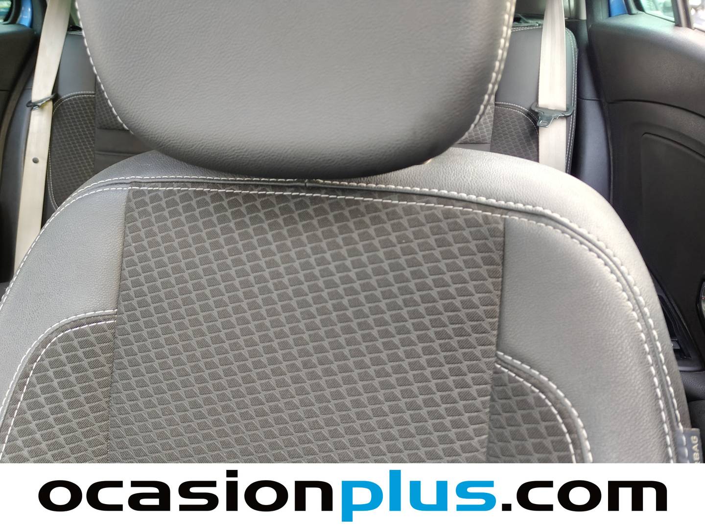 Foto Renault Mégane Renault Megane Sport Tourer Bose TCe (130 CV) EDC