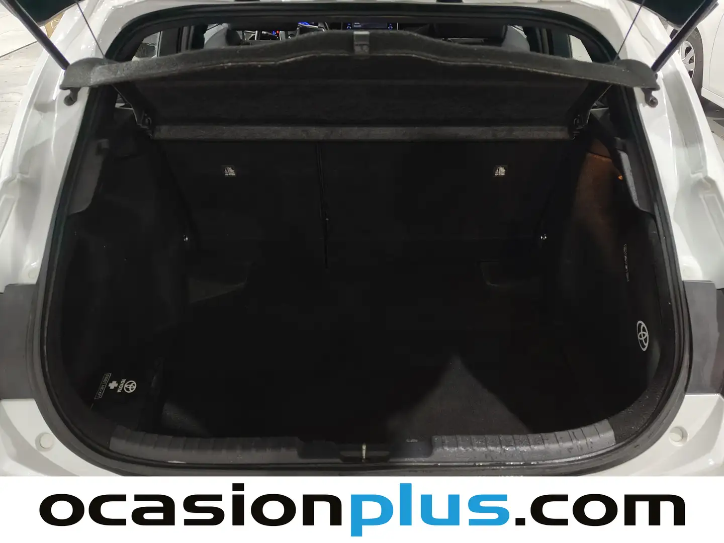 Foto Toyota Corolla Toyota Corolla 1.8 125 Híbrido Active Tech E-CVT (122 CV)