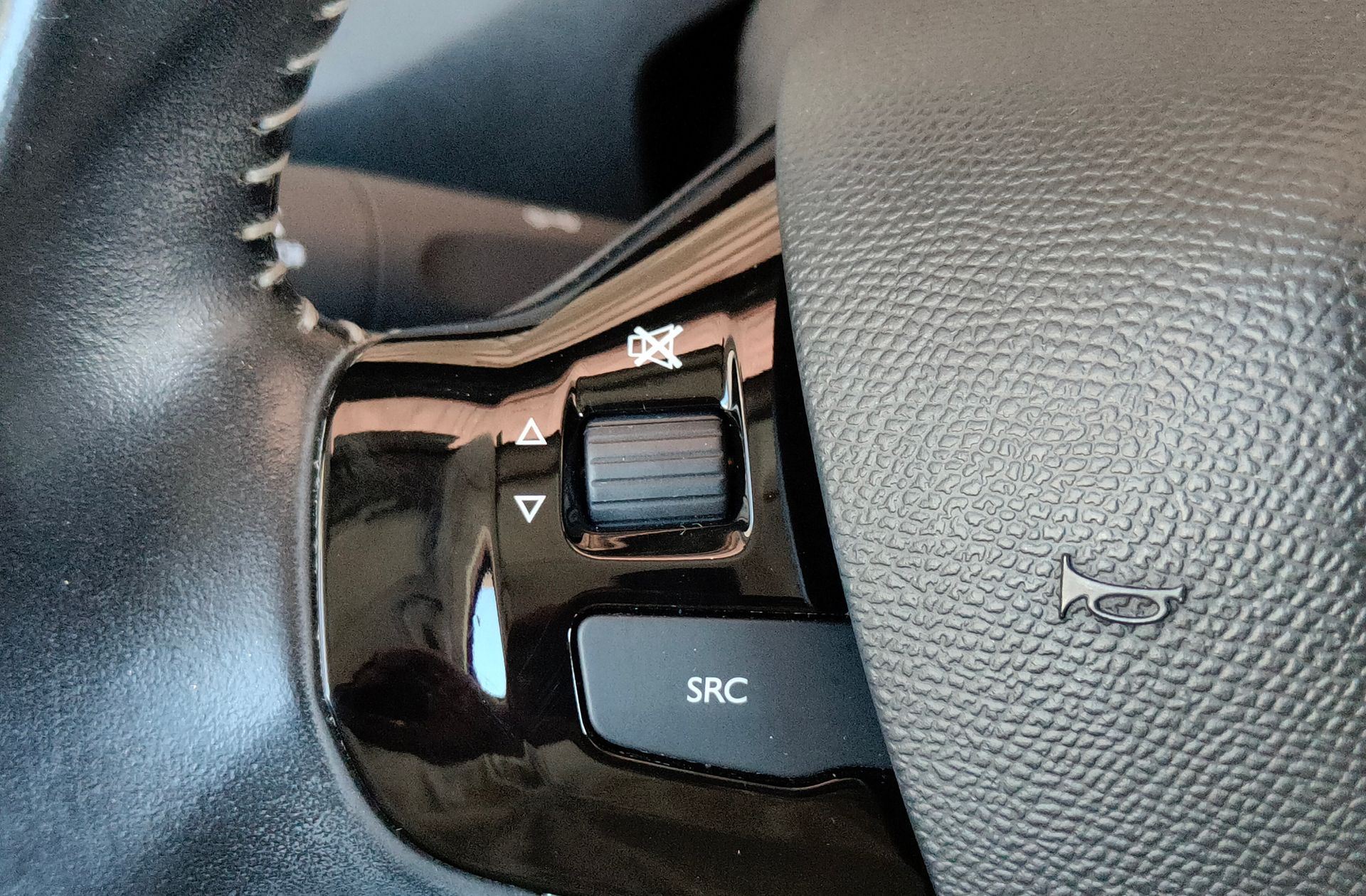 Peugeot 308 PureTech 130 Style - foto 25