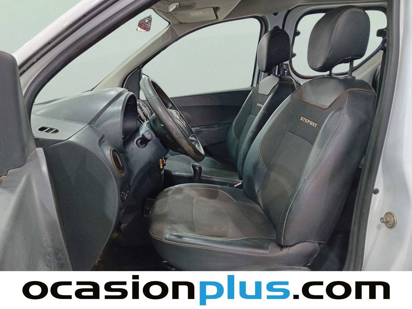 Foto asientos delanteros Dacia Dokker Dacia Dokker Stepway dCi (90 CV)