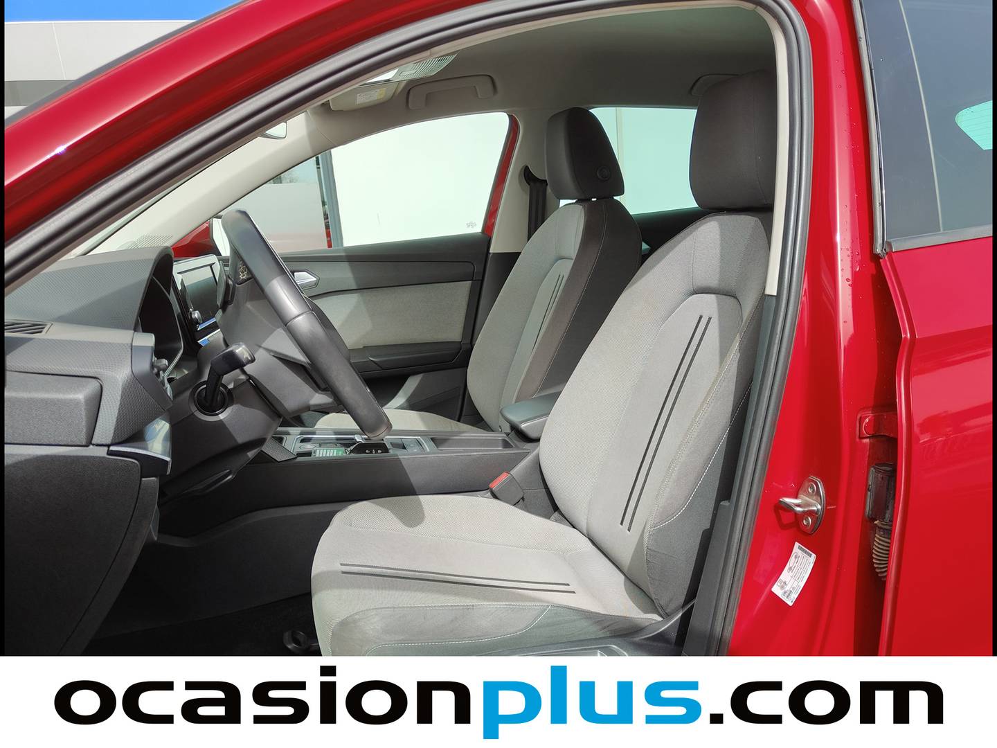 Foto asientos delanteros Seat León Seat León 1.0 eTSI S&S Style Go DSG (110 CV)