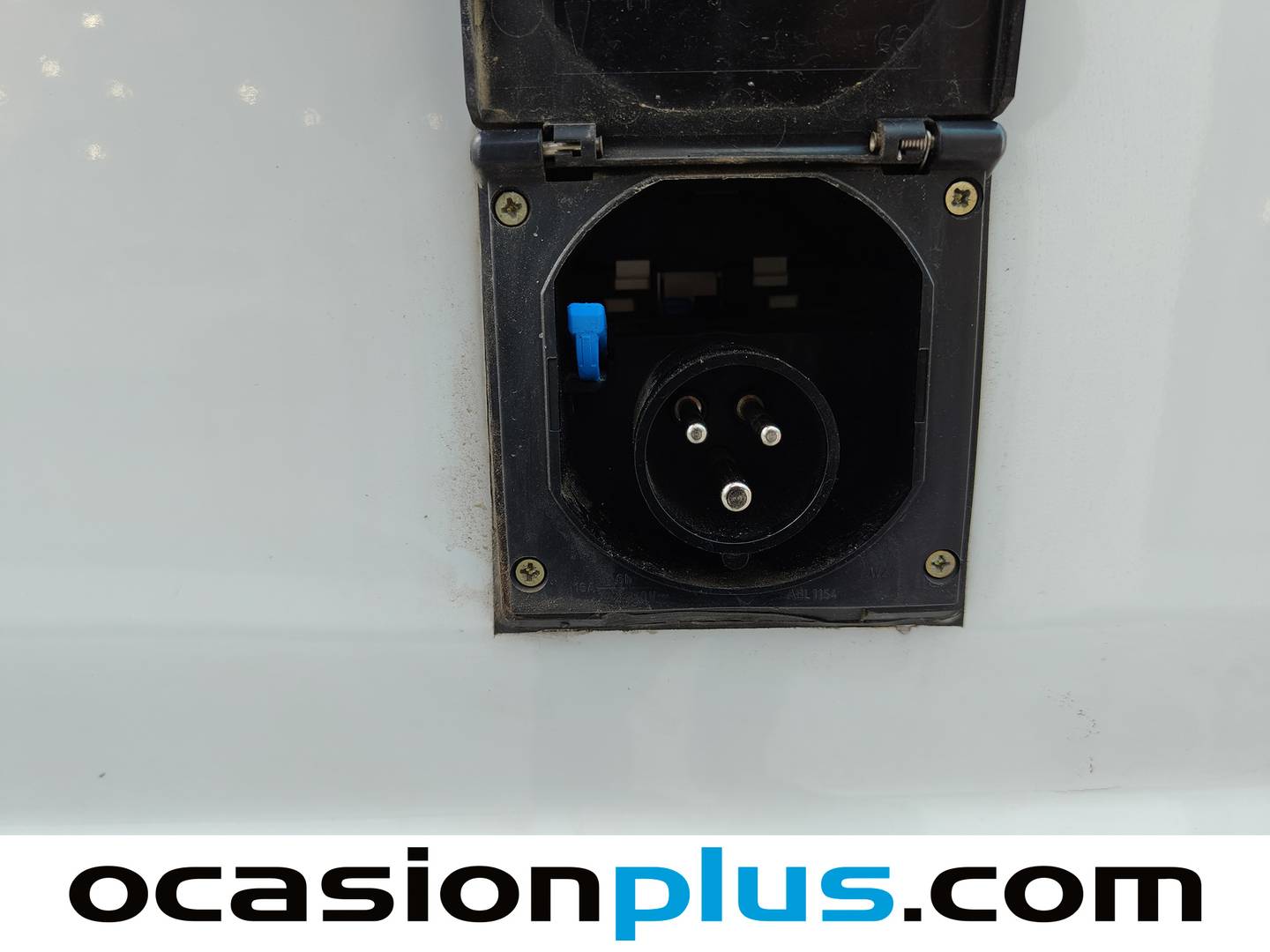Fiat Ducato Fiat Ducato Furgon 2.3 Multijet 35 Maxi Extra Largo Techo SupAlto (130 CV) Camperizada seminuevo