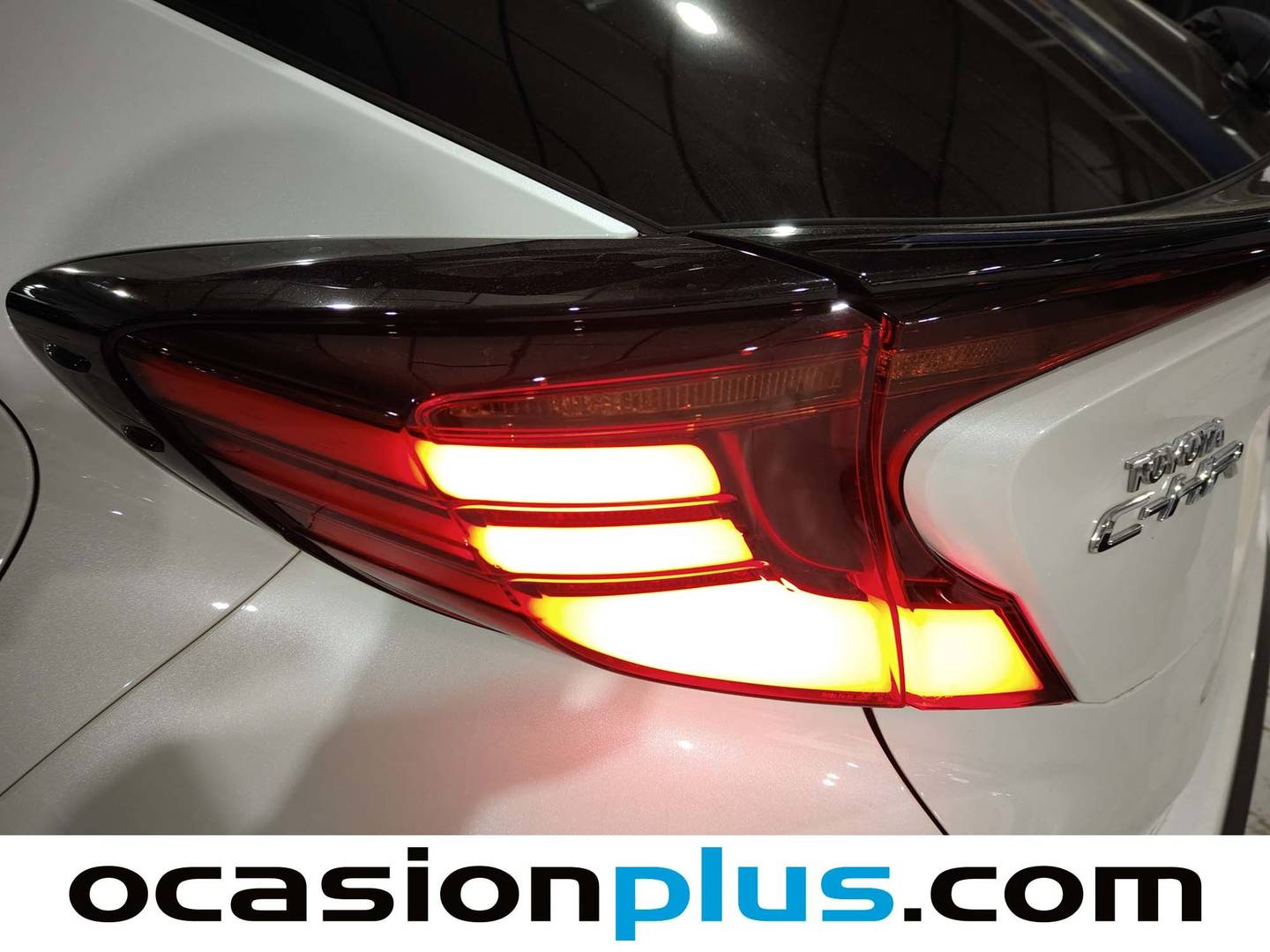 Accesorios del Toyota C-HR Toyota C-HR 180H Advance (184 CV)