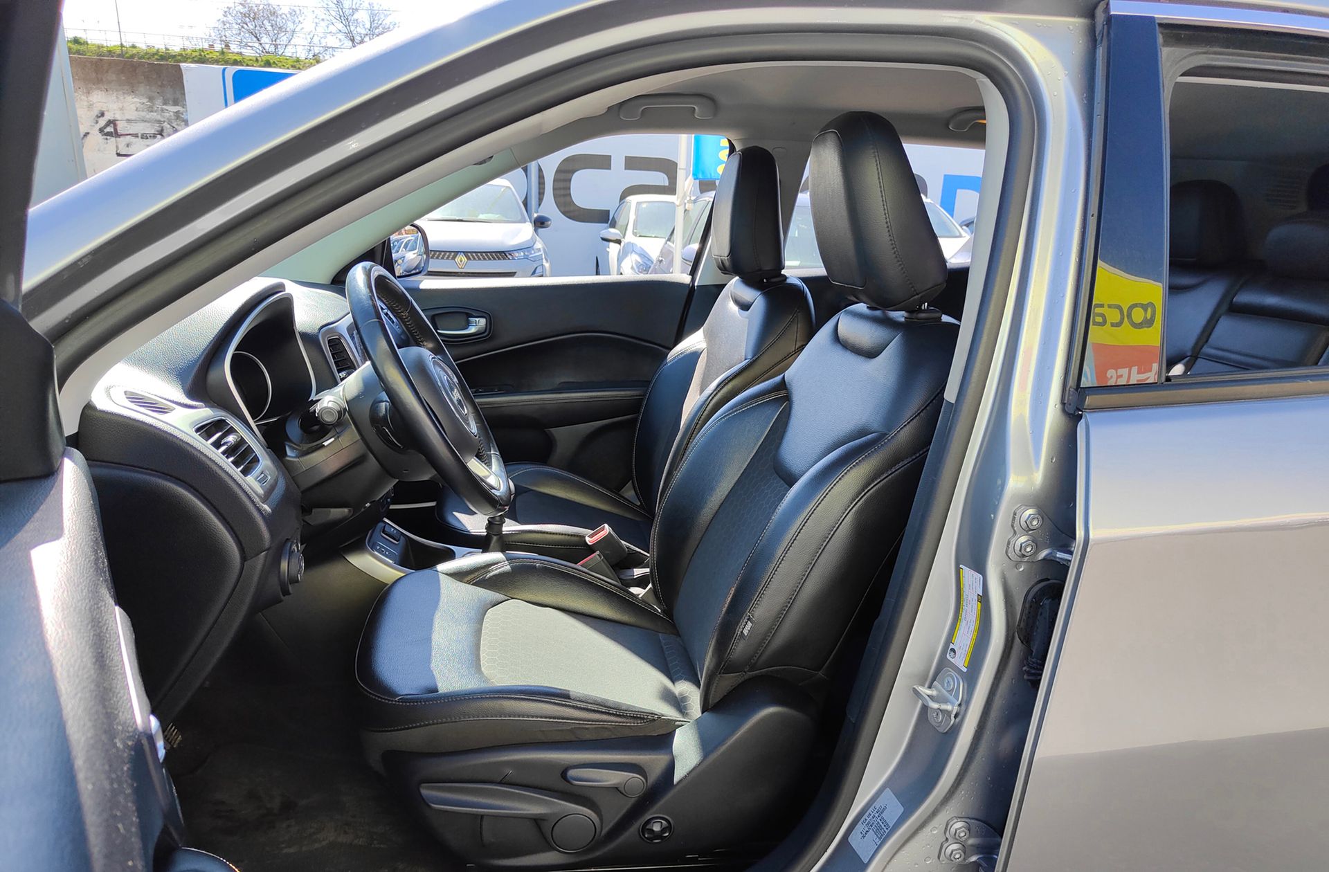 Jeep Compass 1.4 MultiAir Longitude 4x2 - foto 11