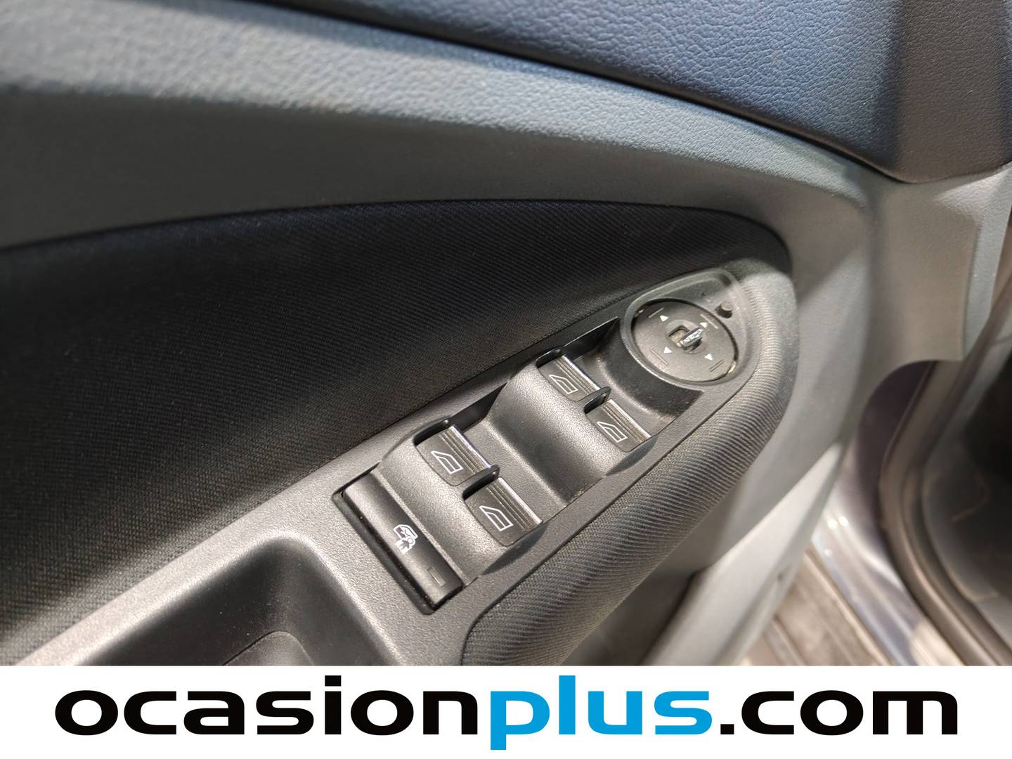 Foto Ford C-Max Ford C-Max 1.0 EcoBoost S&S Titanium (125 CV)