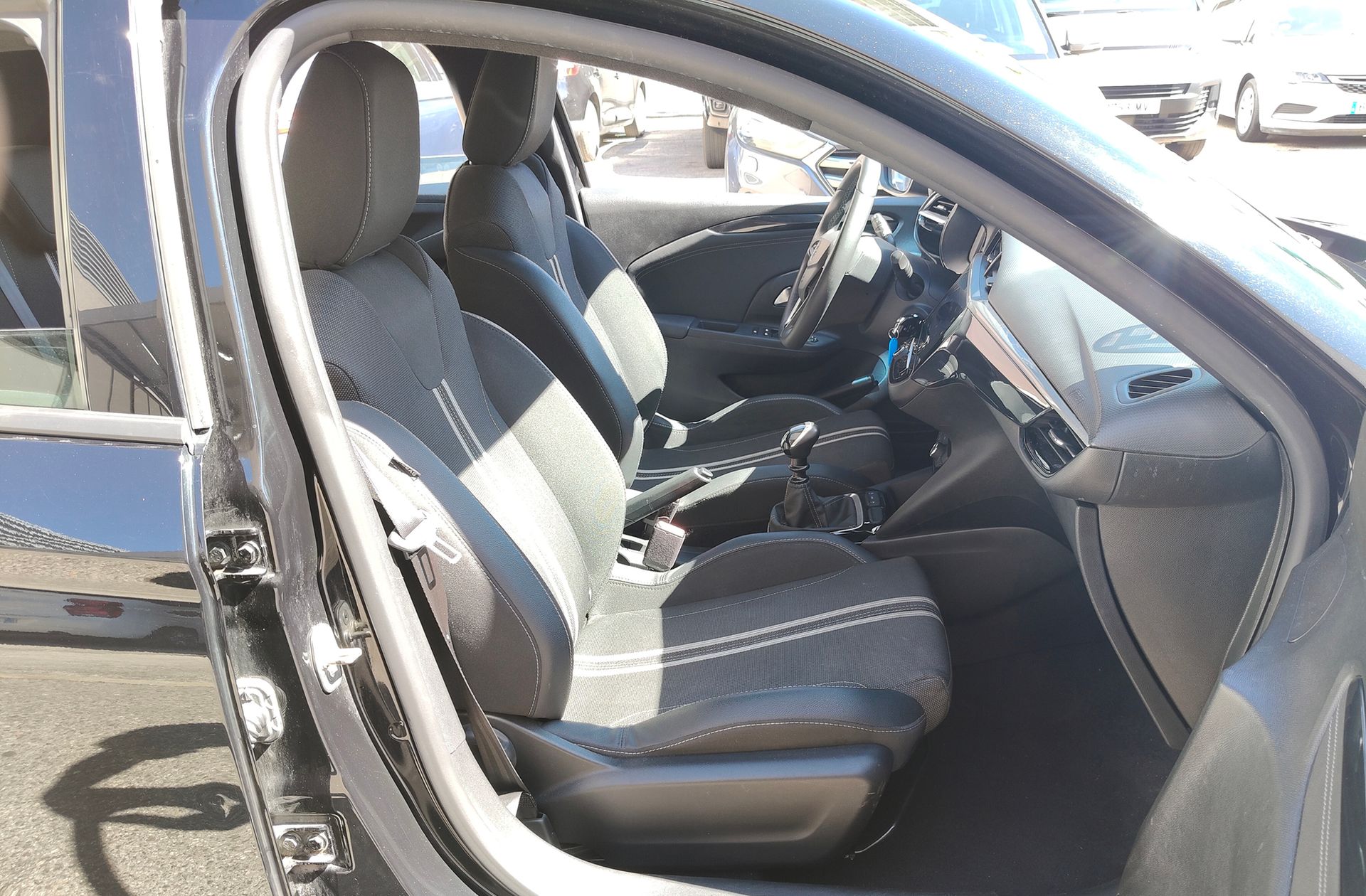 Opel Corsa 1.2 Turbo XHL Edition - foto 18