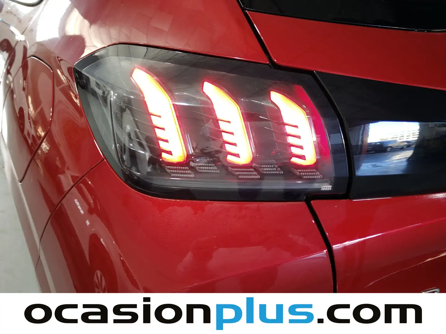 Foto Peugeot 208 Peugeot 208 PureTech 100 Allure (100 CV)