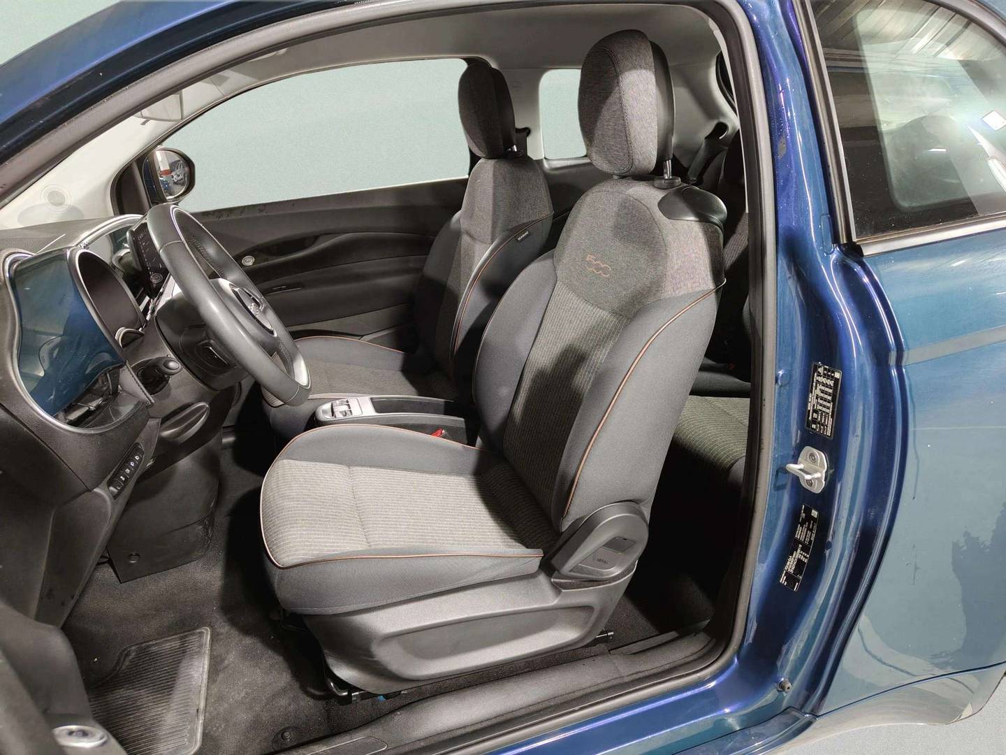 Foto Fiat 500 Fiat 500 Electrico 500 Icon Hb 320km (118 CV)