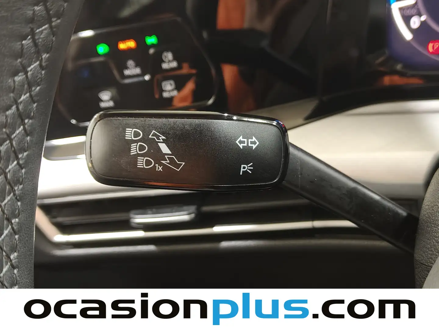 Foto Volkswagen Golf Volkswagen Golf Life 1.5 TSI (150 CV)