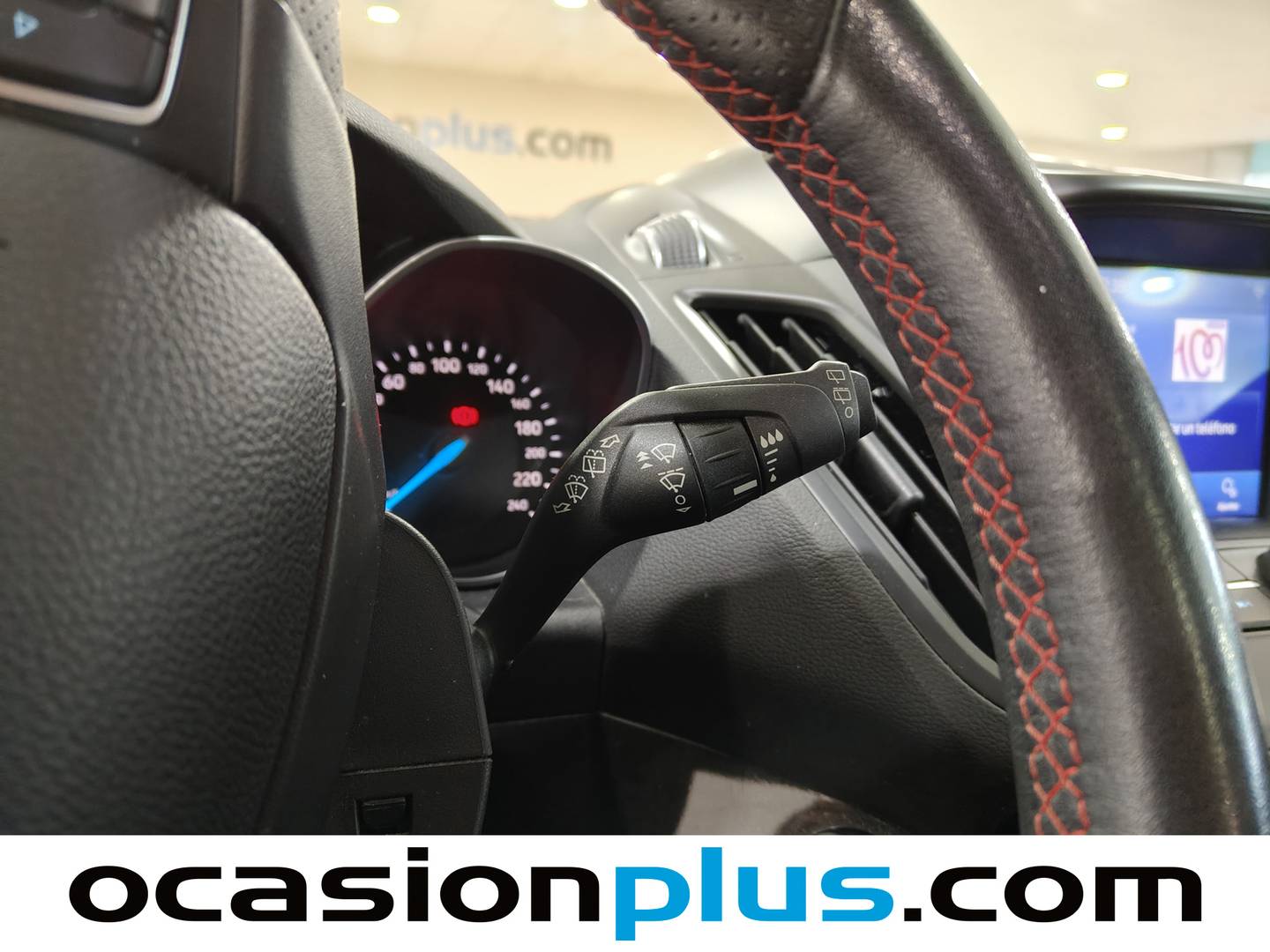 Foto Ford Kuga Ford Kuga 2.0 TDCI ST-Line Limited Edition 4x4 132 kW (180 CV)