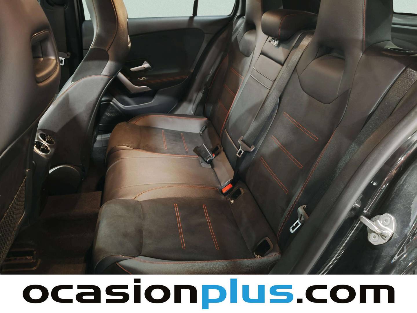 Foto asientos traseros Mercedes Clase A Mercedes Clase A 200 d (150 CV) Pack AMG
