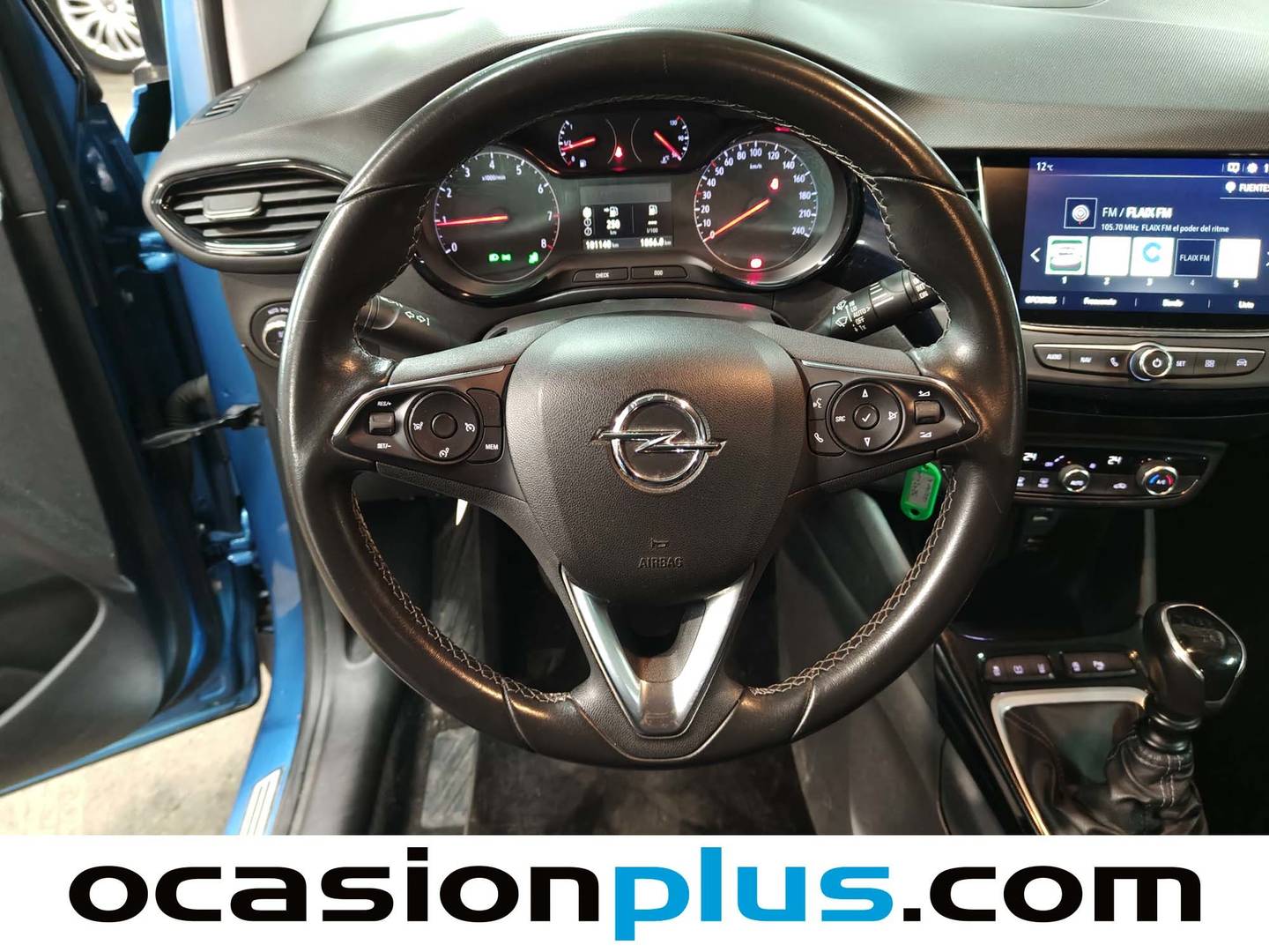 Foto Opel Crossland X Opel Crossland X 1.2 S&S Design Line 120 Aniversario (110 CV)