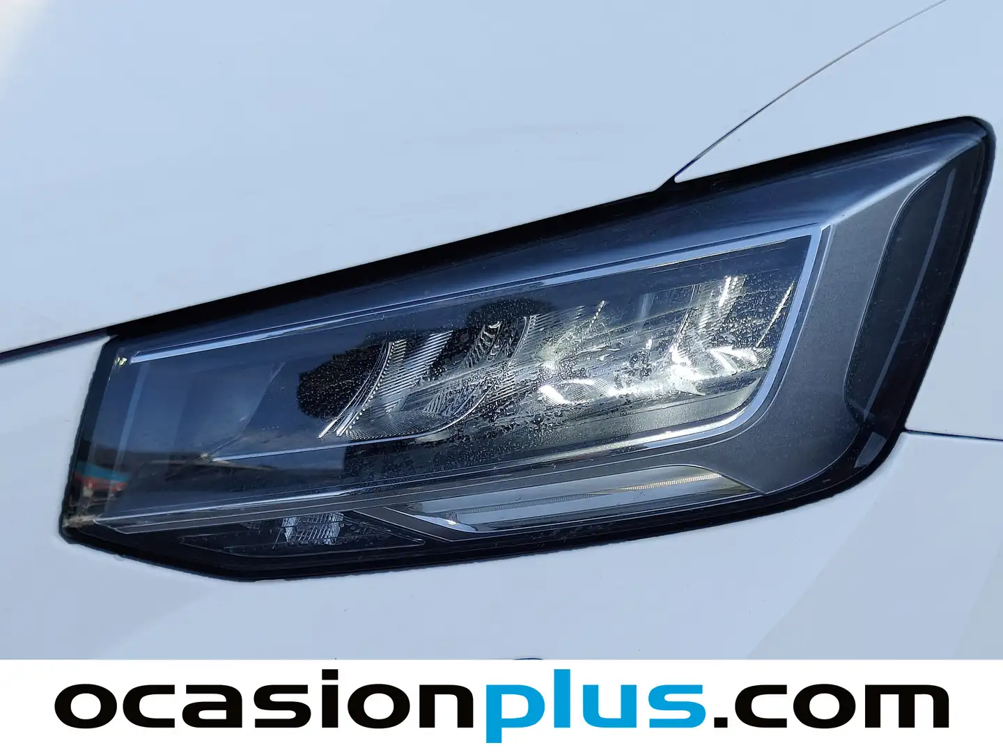 Foto Audi Q2 Audi Q2 Advanced 30 TDI  (116 CV)