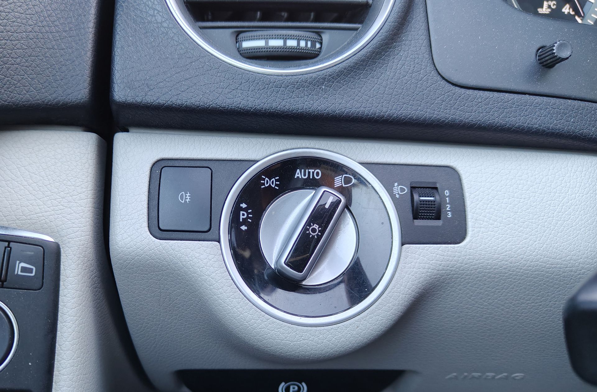 Mercedes-Benz Clase C 200 CDI Blue Efficiency Edition - foto 24