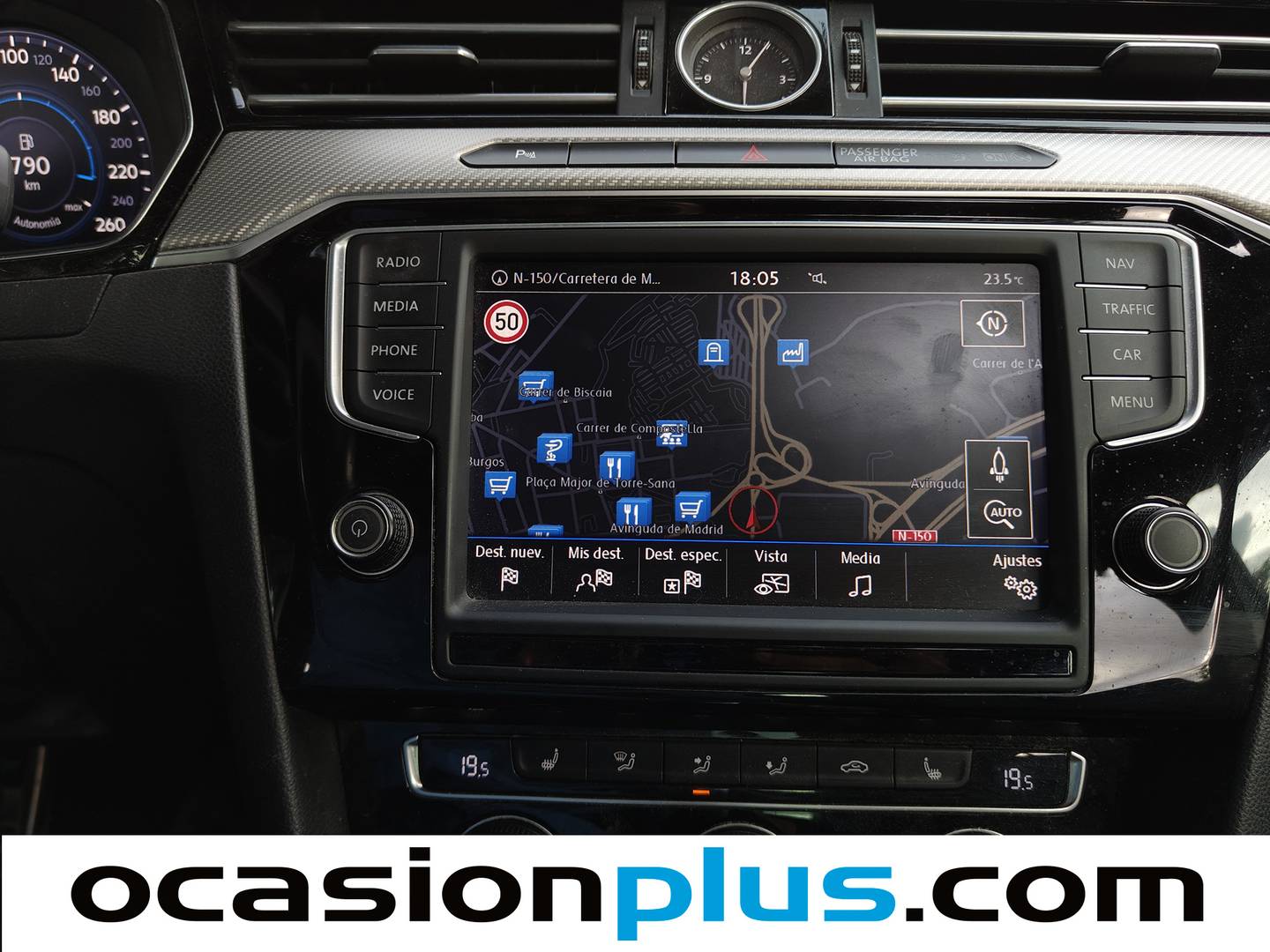 Equipamiento del Volkswagen Passat Volkswagen Passat Sport 1.8 TSI BMT (180 CV) DSG Pack R-line