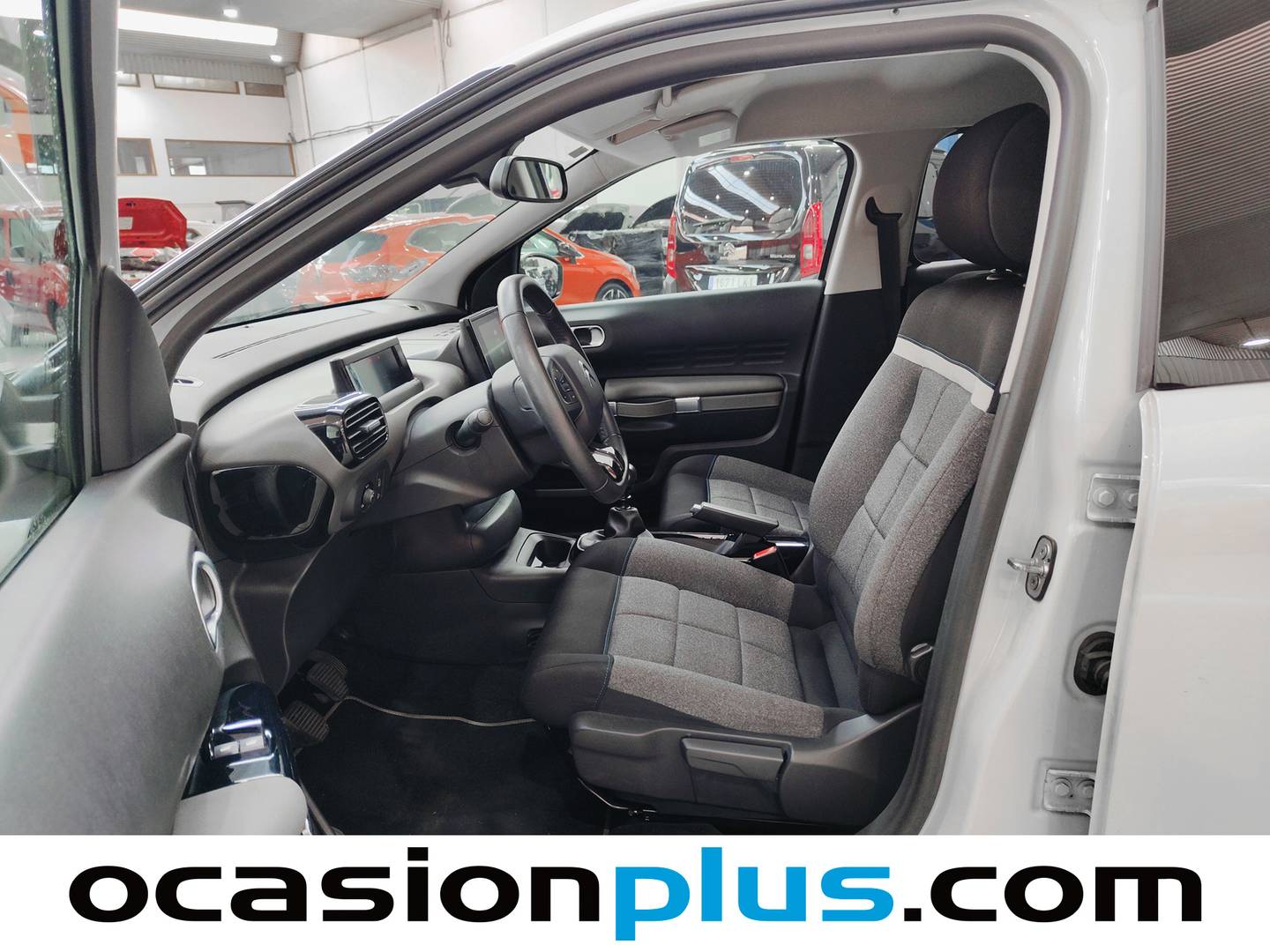 Foto asientos delanteros Citroën C4 Cactus Citroën C4 Cactus PureTech 110 S&S Shine (110 CV)