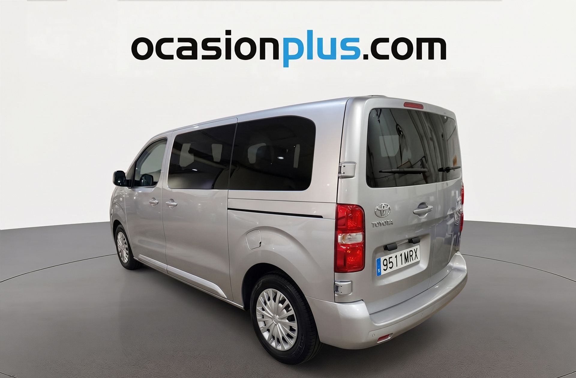 Toyota Proace Verso 2.0D VX Plus Shuttle L1 9 plazas - foto 3
