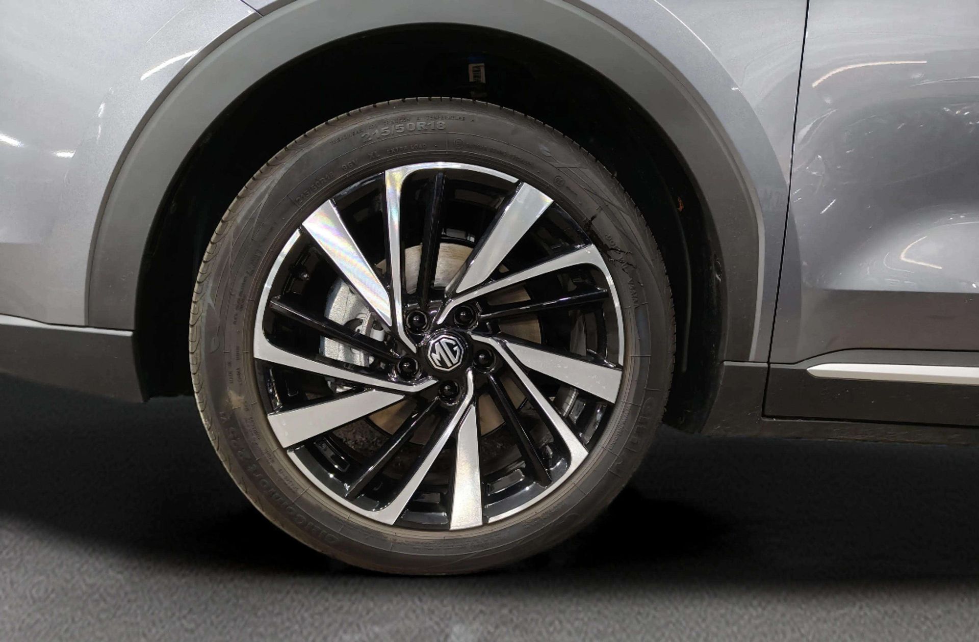 MG ZS 1.5 Hybrid+ Luxury - foto 36