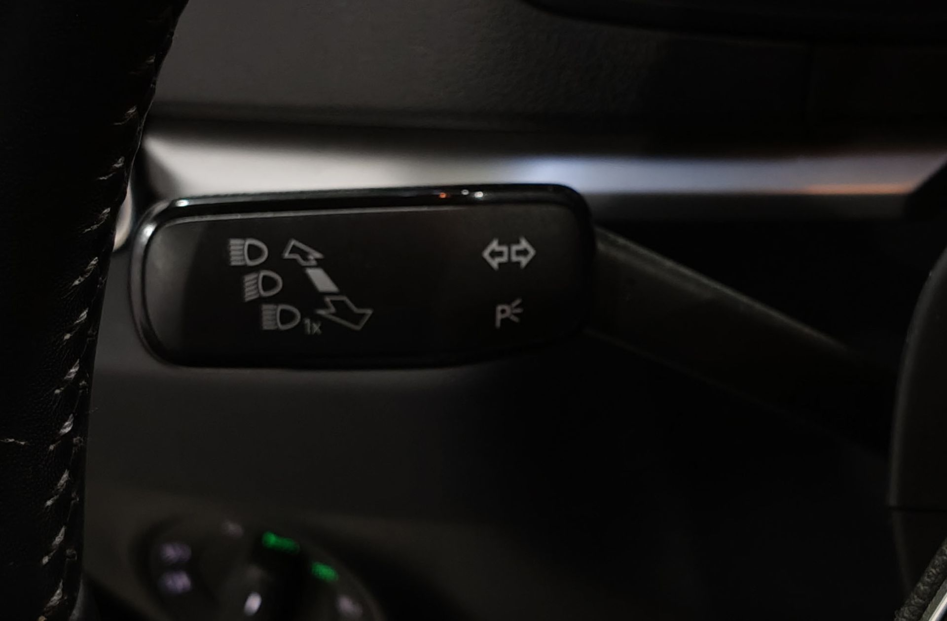 Škoda Karoq 1.5 TSI ACT Ambition DSG - foto 26
