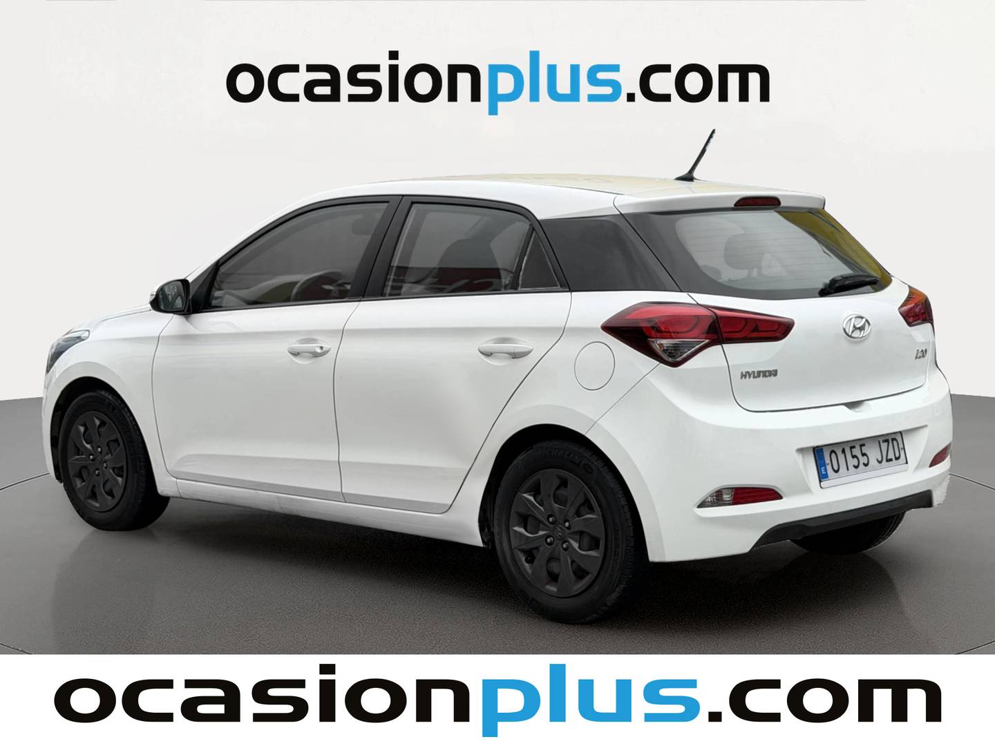 Foto trasera Hyundai i20 Hyundai i20 1.2 MPI Fresh (84 CV) izquierda