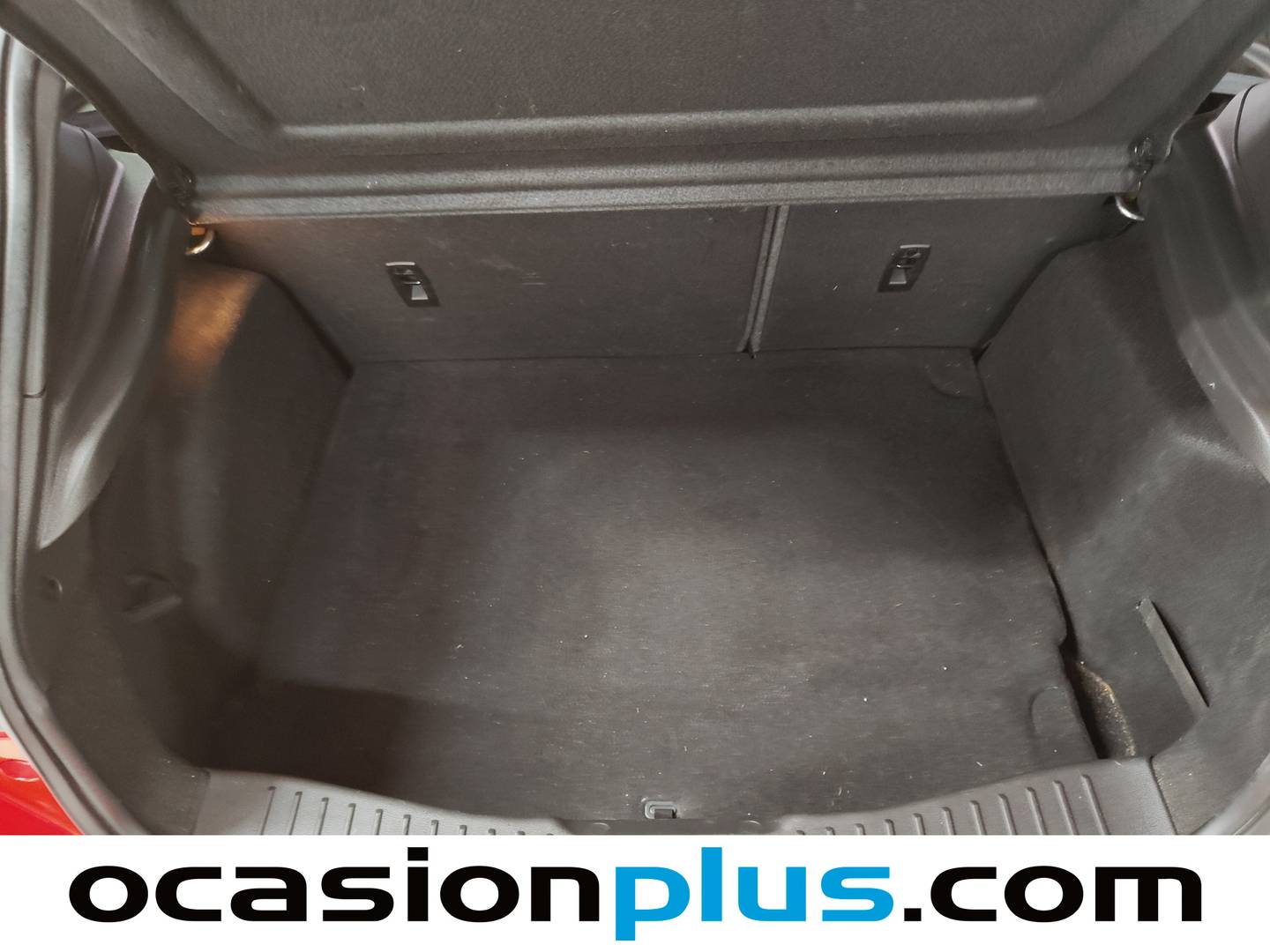 Foto Ford Focus Ford Focus 1.0 Ecoboost ST-Line Black&Red (125 CV)