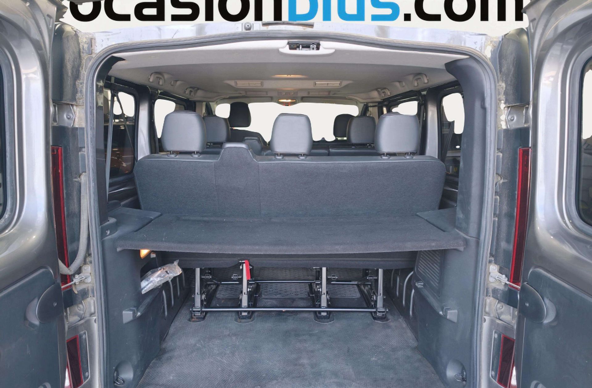 Opel Vivaro Combi 1.6 CDTI L1 2.7t - foto 10