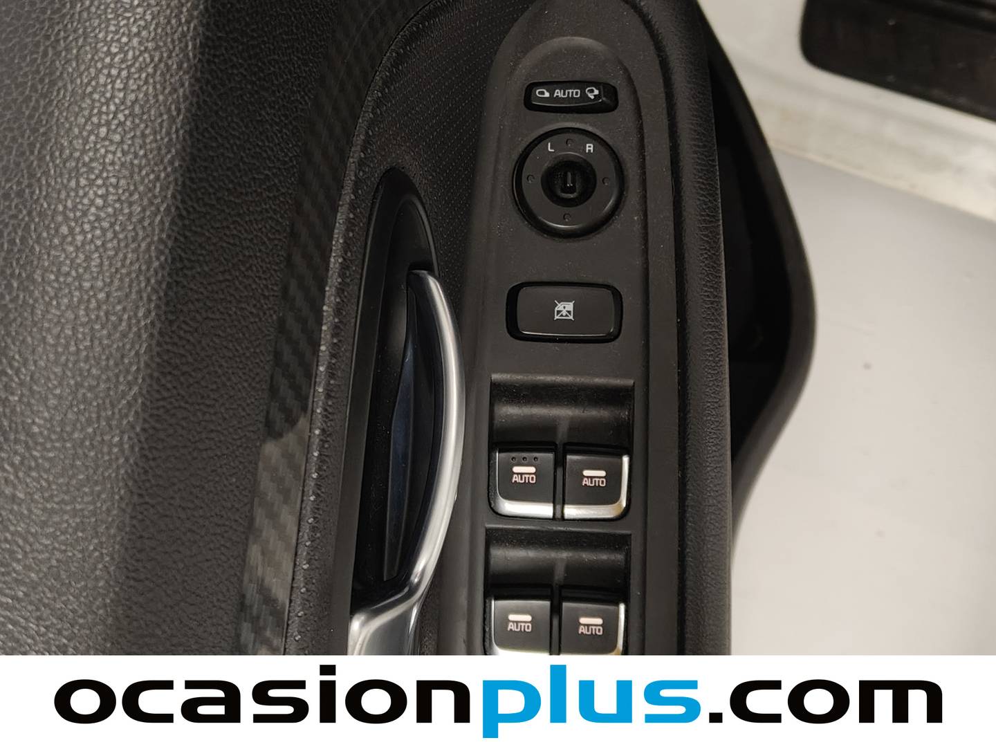 KIA Carens Kia Carens 1.6 GDi Drive (135 CV) 7 Plazas de ocasión