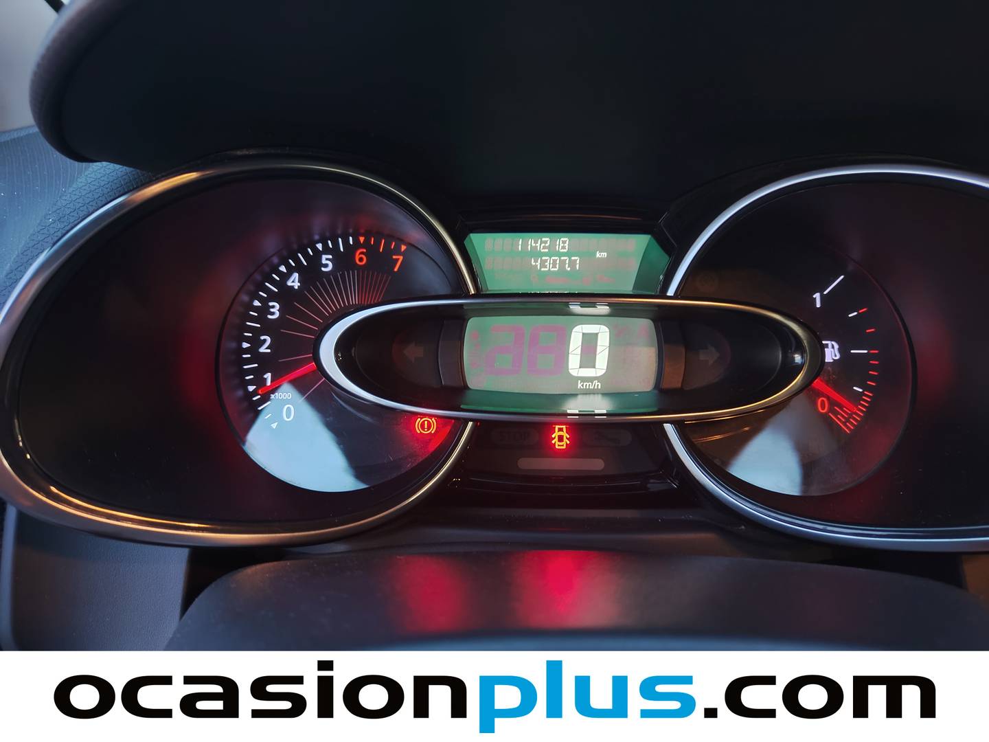 Renault Clio Renault Clio Limited 1.2 (75 CV) manual