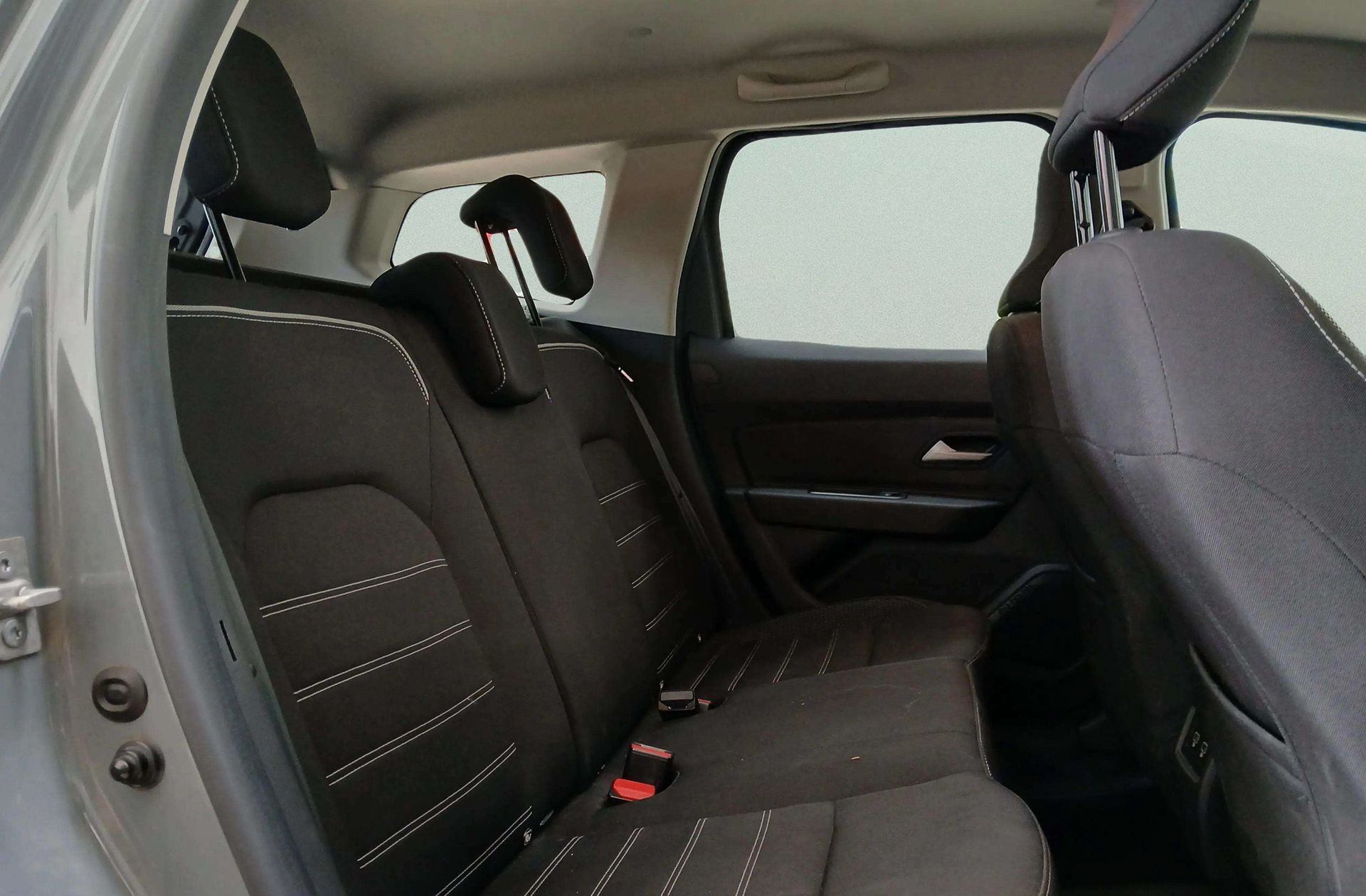 Dacia Duster Journey Go TCe EDC - foto 16
