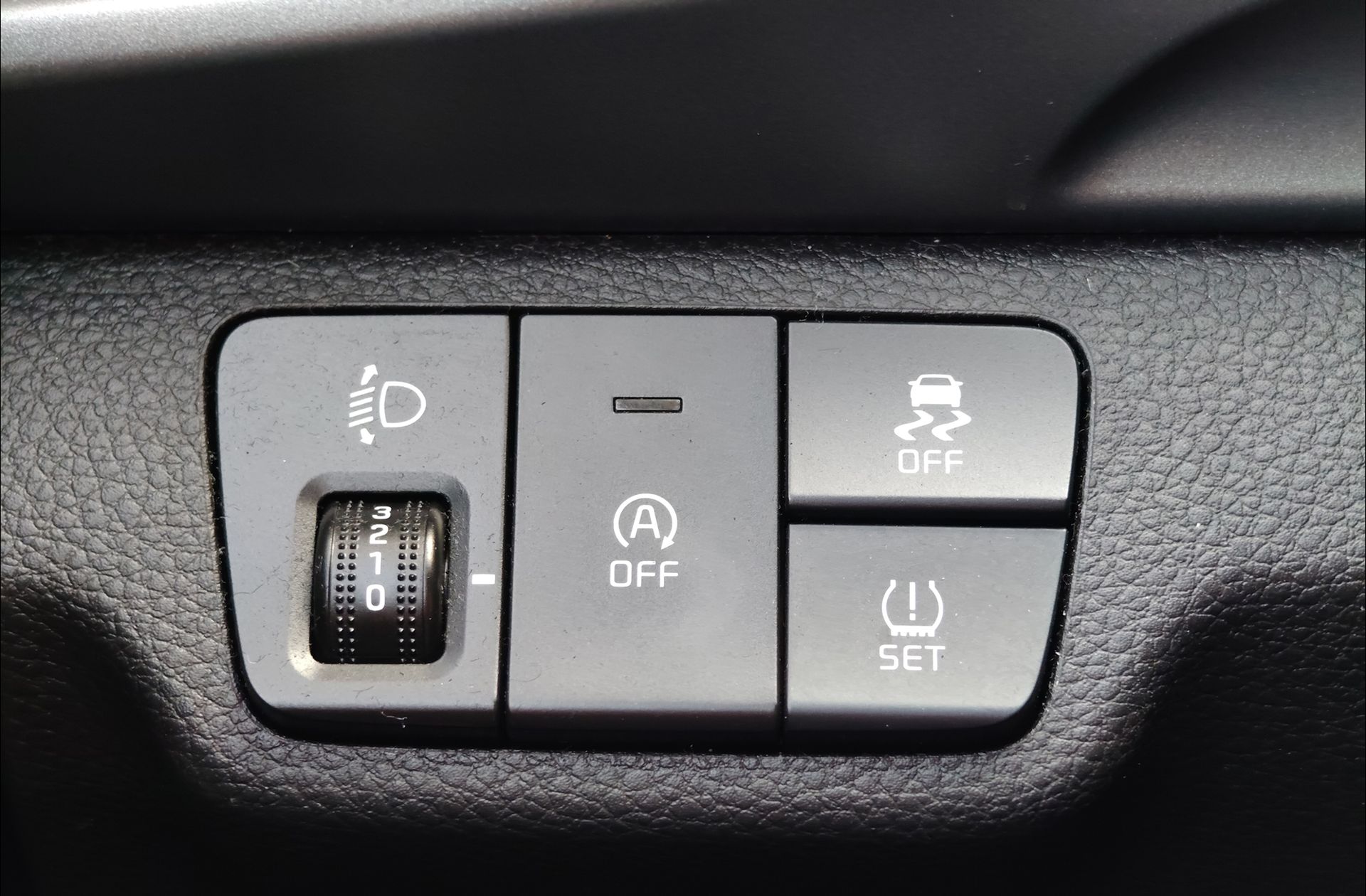 Kia Stonic 1.0 T-GDi Drive - foto 27