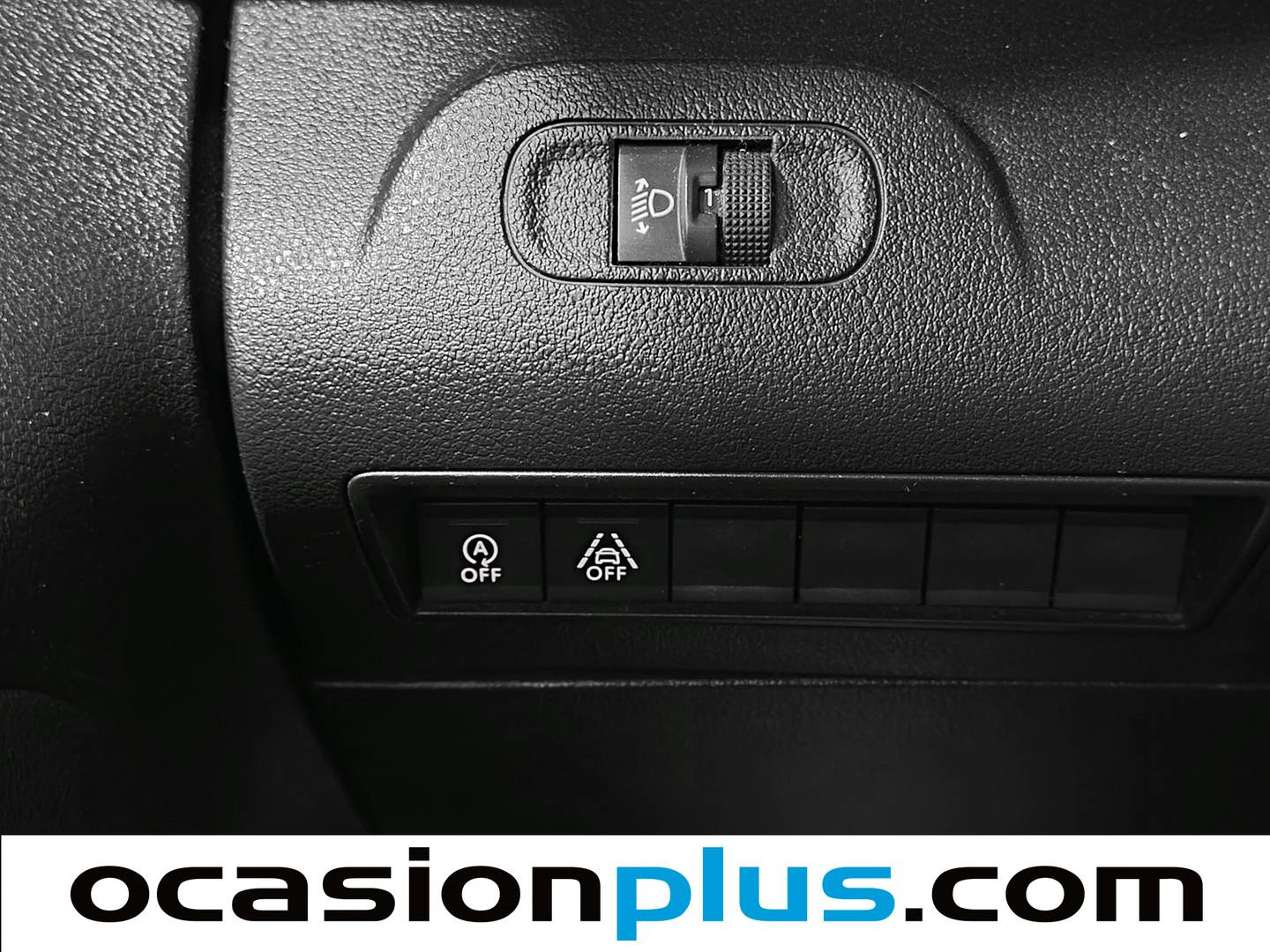 Equipamiento del Citroën Berlingo Citroën Berlingo BlueHDi 100 Talla M Live (102 CV)