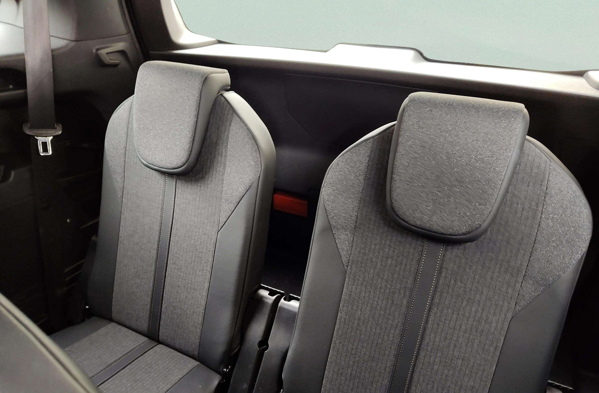 Peugeot 5008 PureTech 130 GT Line EAT8 7 plazas - foto 6