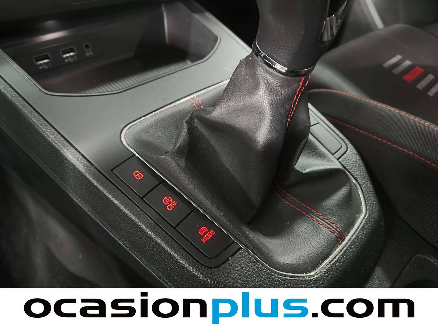 Extras y acabados del Seat Ibiza Seat Ibiza 1.0 EcoTSI S&S FR (115 CV)