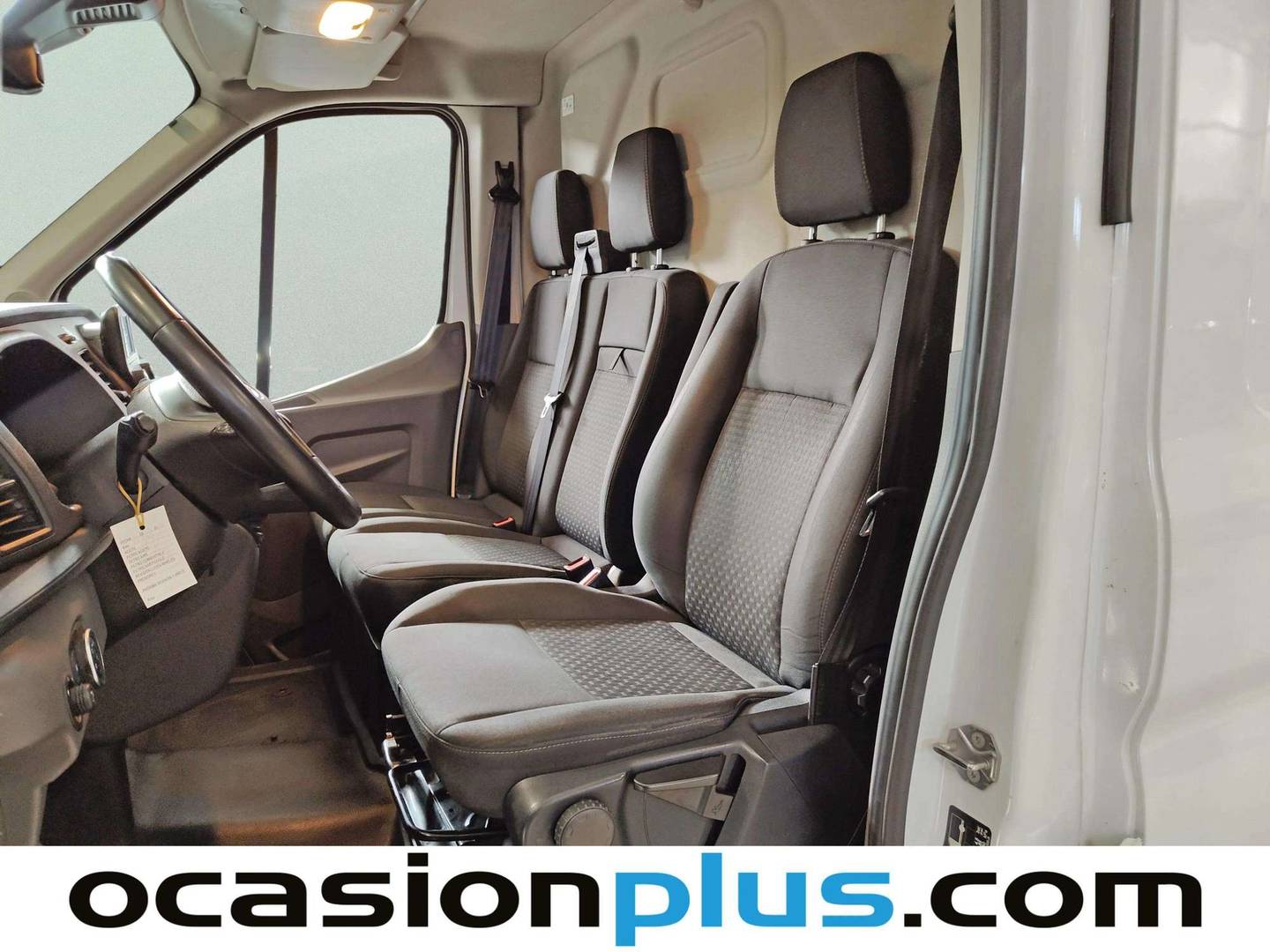 Foto asientos delanteros Ford Transit Ford Transit Furgon 350 L3H2 Trend (130 CV)