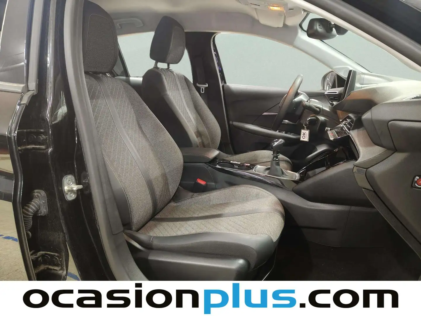 Foto Peugeot 208 Peugeot 208 PureTech 100 Allure (100 CV)