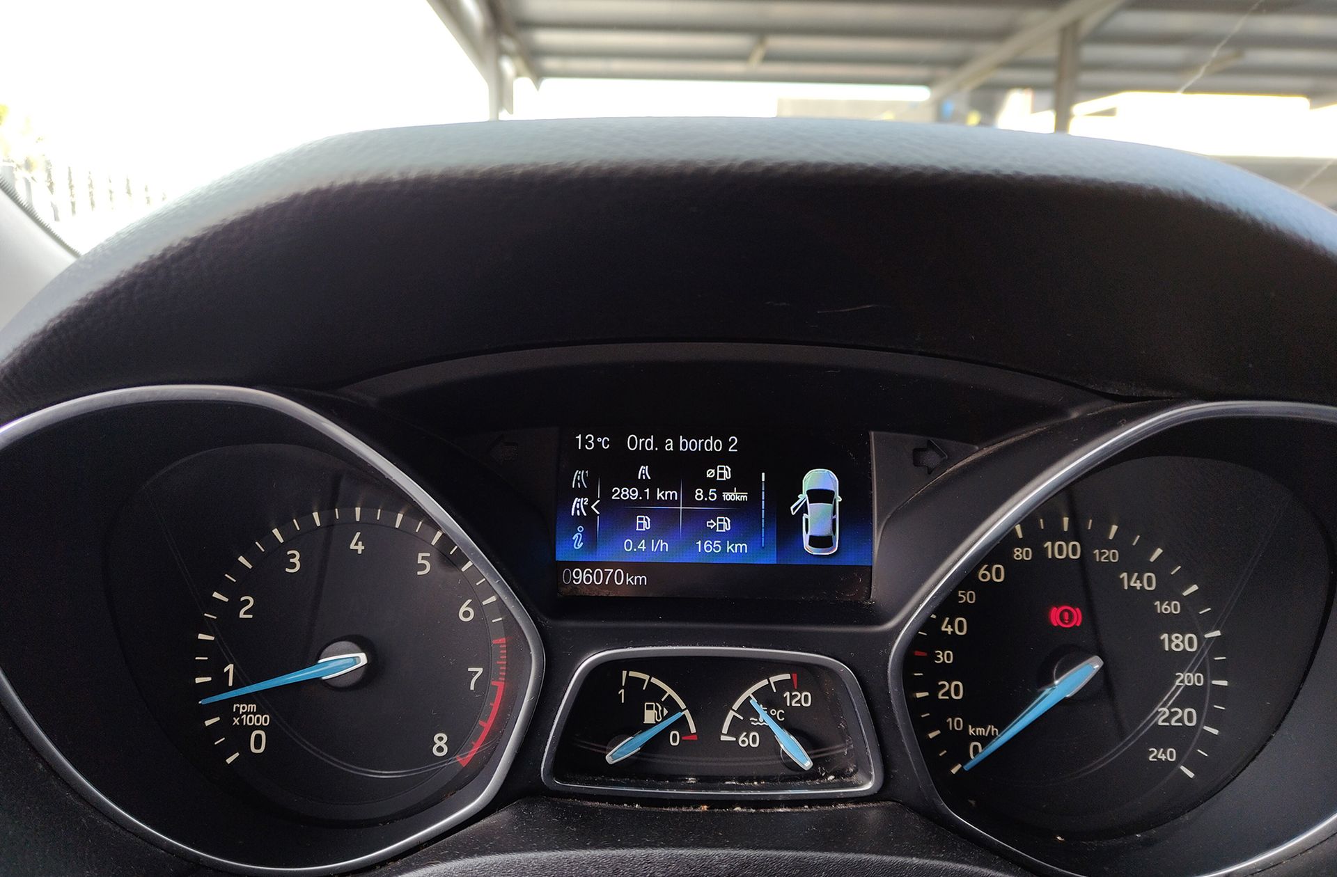 Ford Focus 1.0 EcoBoost Trend+ - foto 25