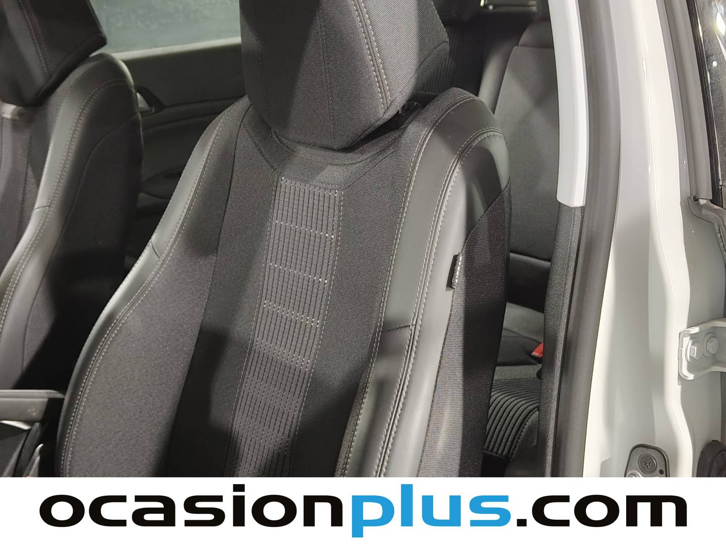 Extras y acabados del Peugeot 308 Peugeot 308 1.2 PureTech S&S Active (130 CV)