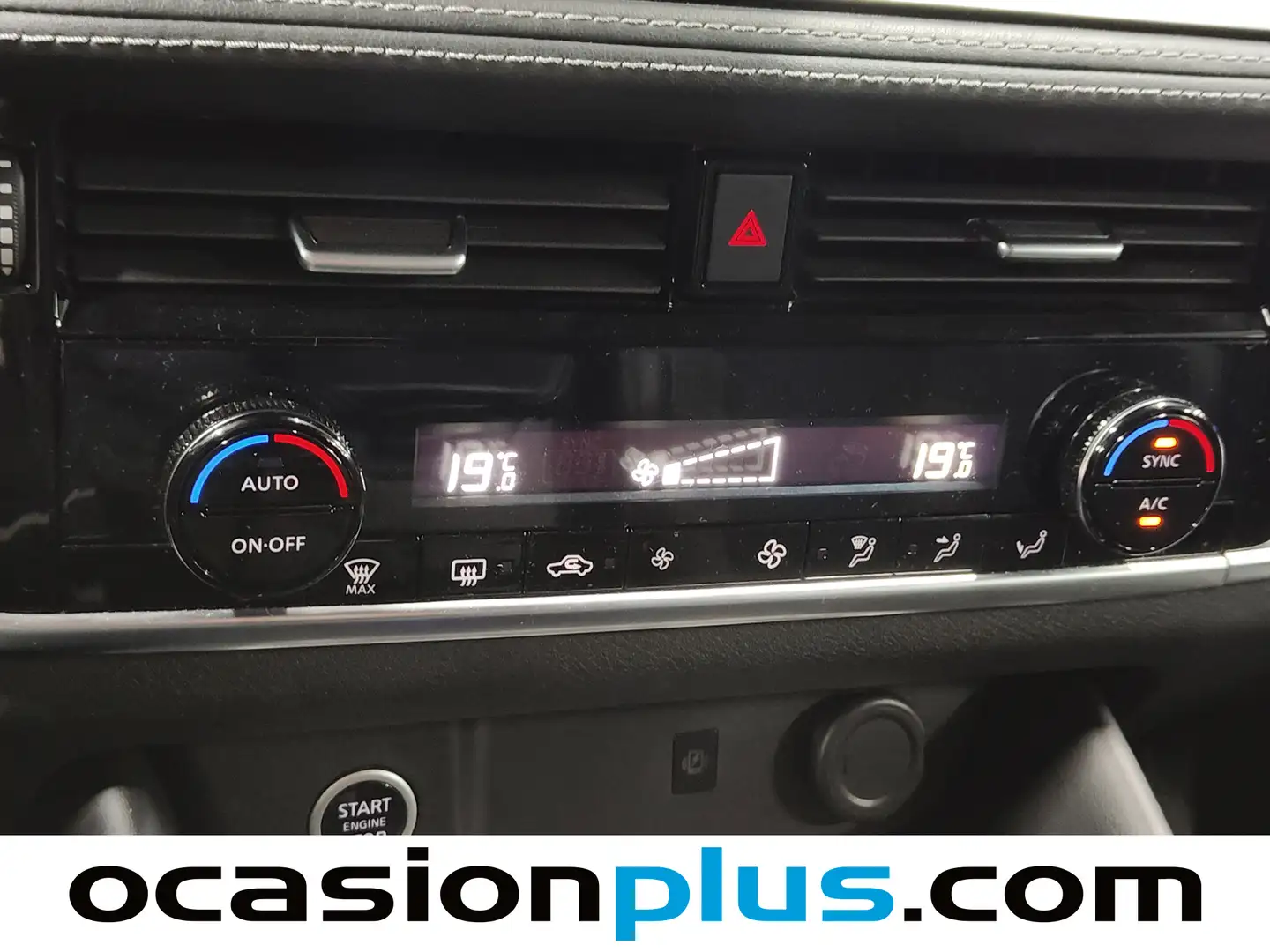 Foto Nissan QASHQAI Nissan Qashqai DIG-T 160 N-Connecta Xtronic DCT (158 CV)