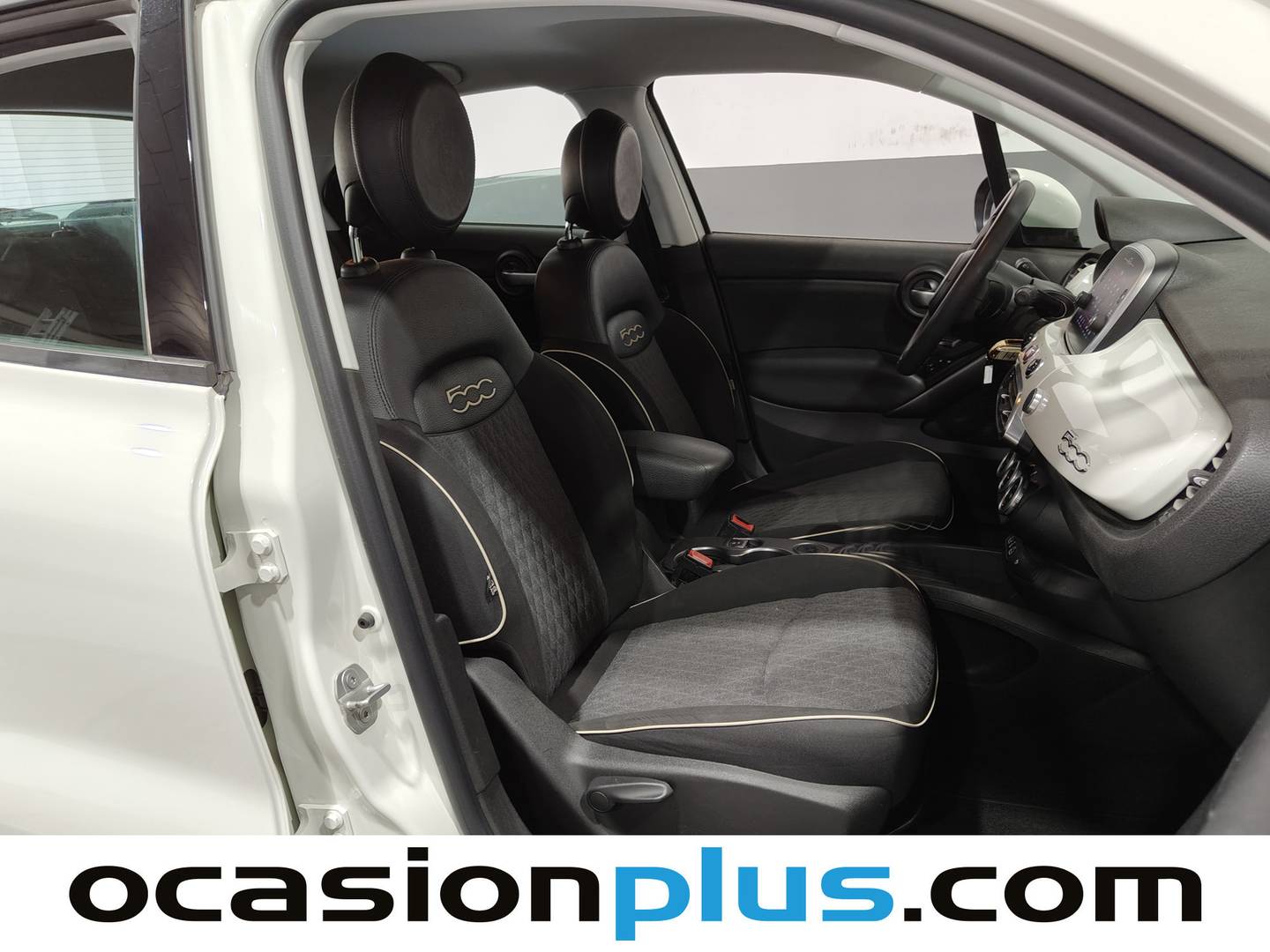 Foto Fiat 500X Fiat 500X 1.6 MultiJet City Cross 4x2 DCT (120 CV)