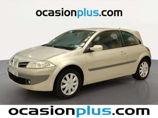 Renault Mégane Dynamique 1.6 16v (110 CV) de segunda mano