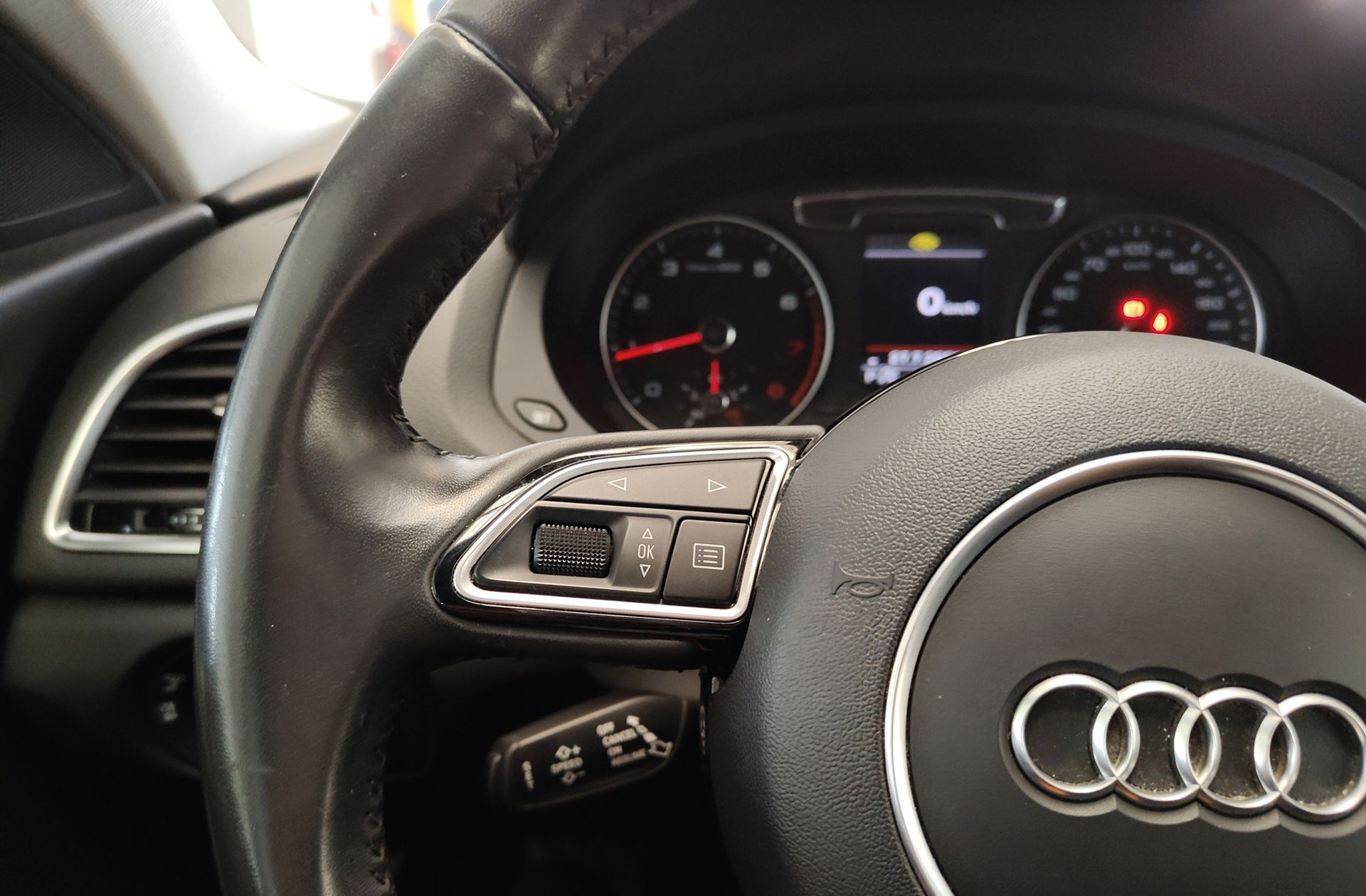 Audi Q3 Sport edition 1.4 TFSI CoD S tronic - foto 27