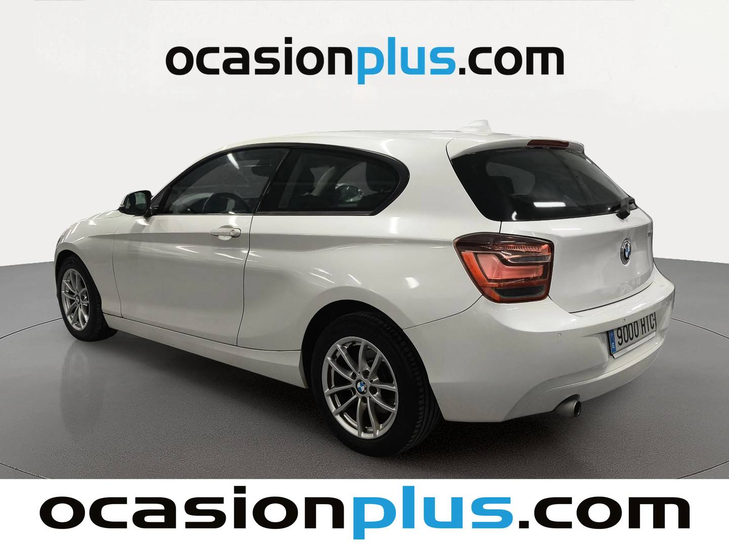 Foto trasera BMW Serie 1 BMW Serie 1 118d (143 CV) izquierda