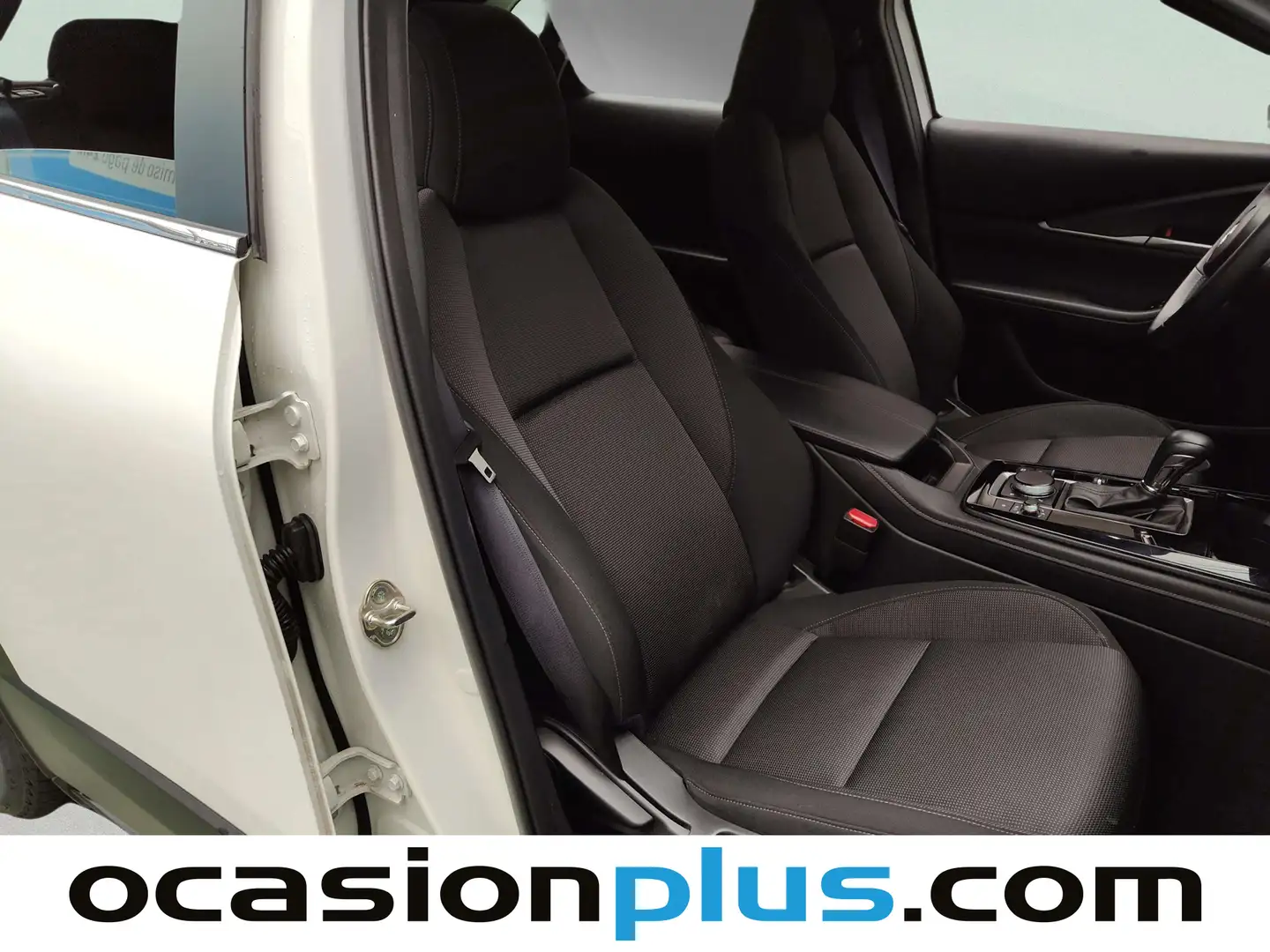 Foto Mazda CX-30 Mazda CX-30 2.5 e-Skyactive G MHEV Prime-Line AT (140 CV)