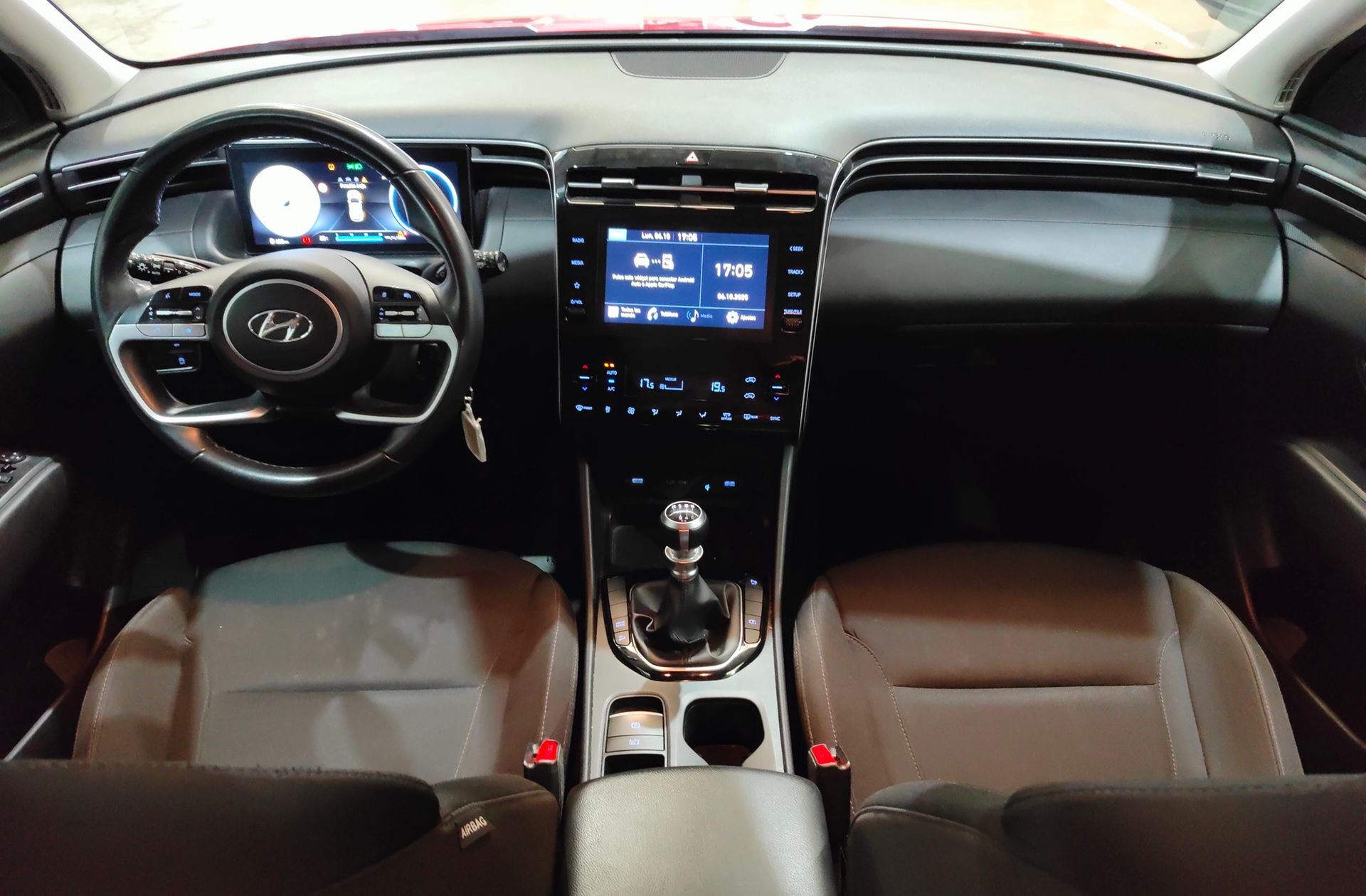 Hyundai Tucson 1.6 CRDi Maxx - foto 6