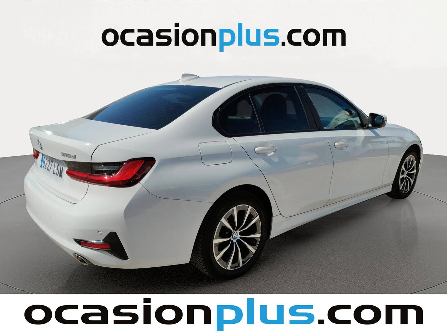 Foto trasera BMW Serie 3 BMW Serie 3 318d (150 CV) derecha